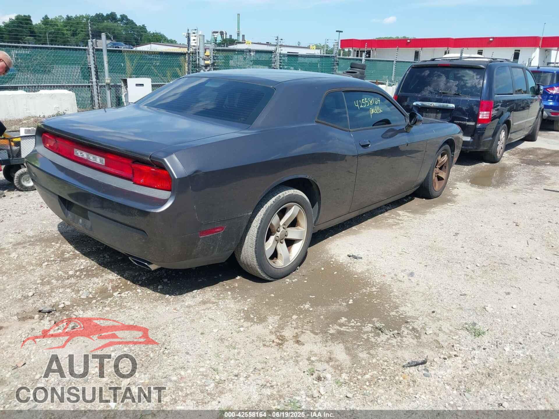 DODGE CHALLENGER 2013 - 2C3CDYAG2DH581938