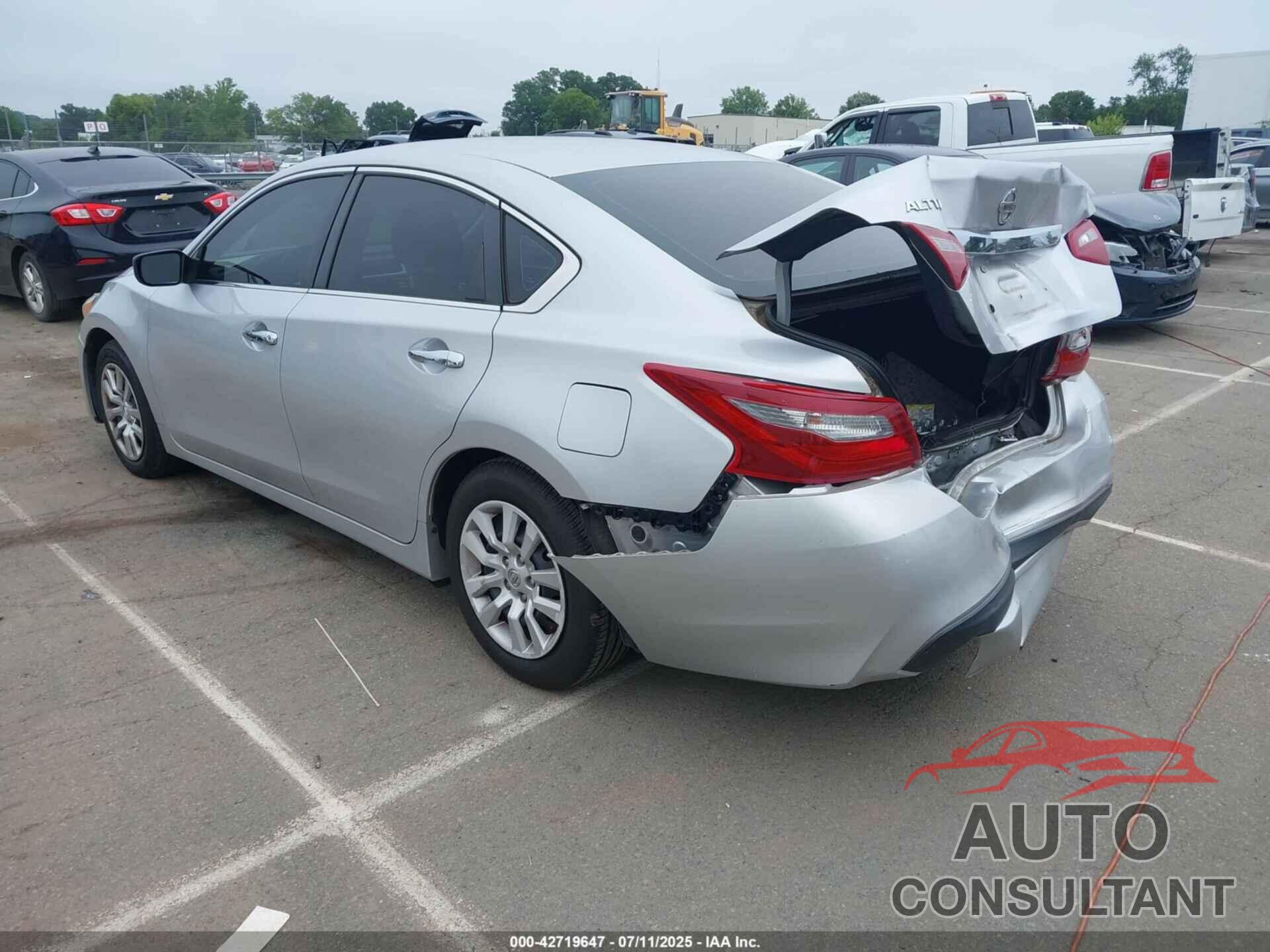 NISSAN ALTIMA 2018 - 1N4AL3AP1JC207169