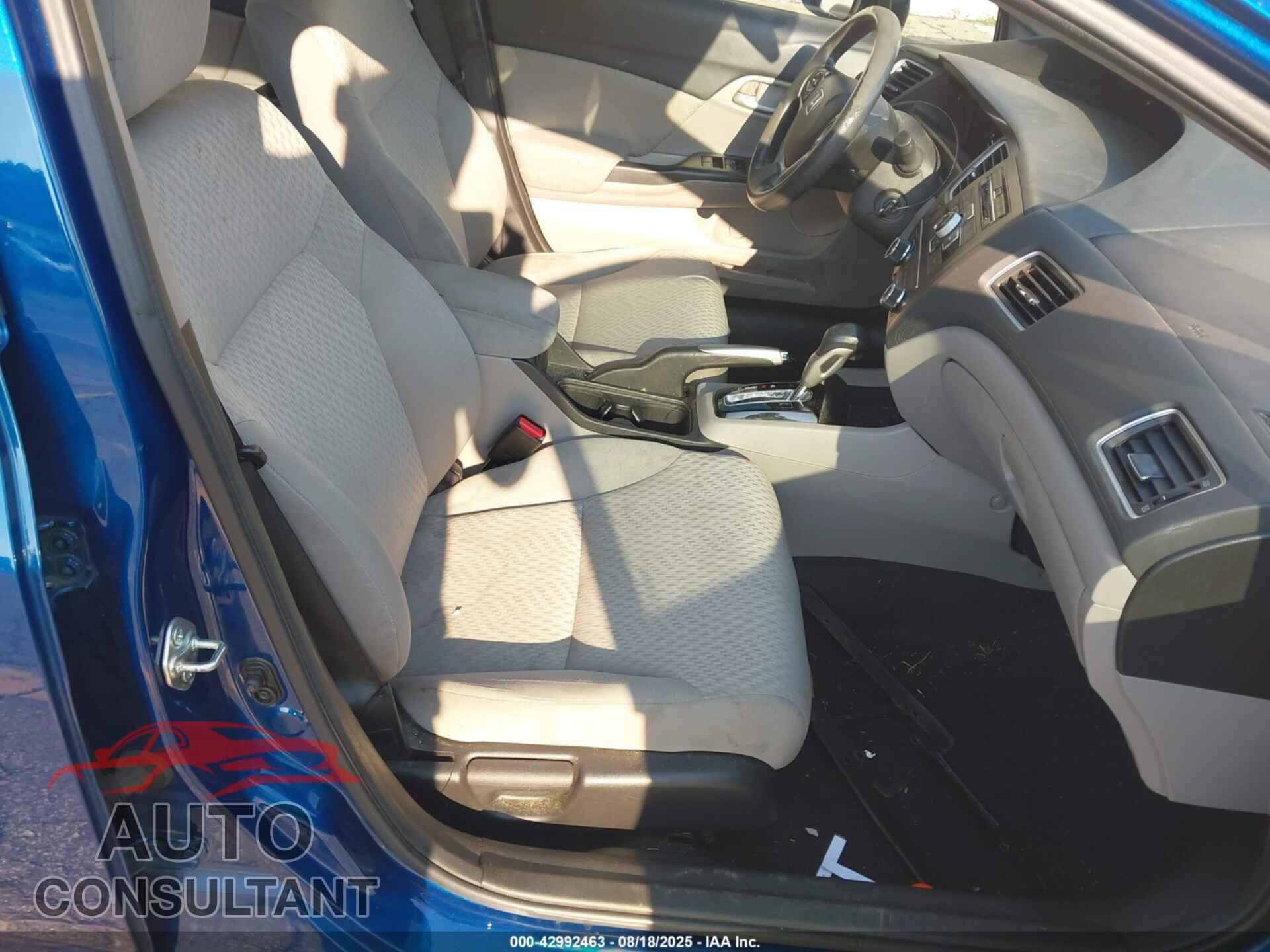 HONDA CIVIC 2015 - 19XFB2F59FE086816