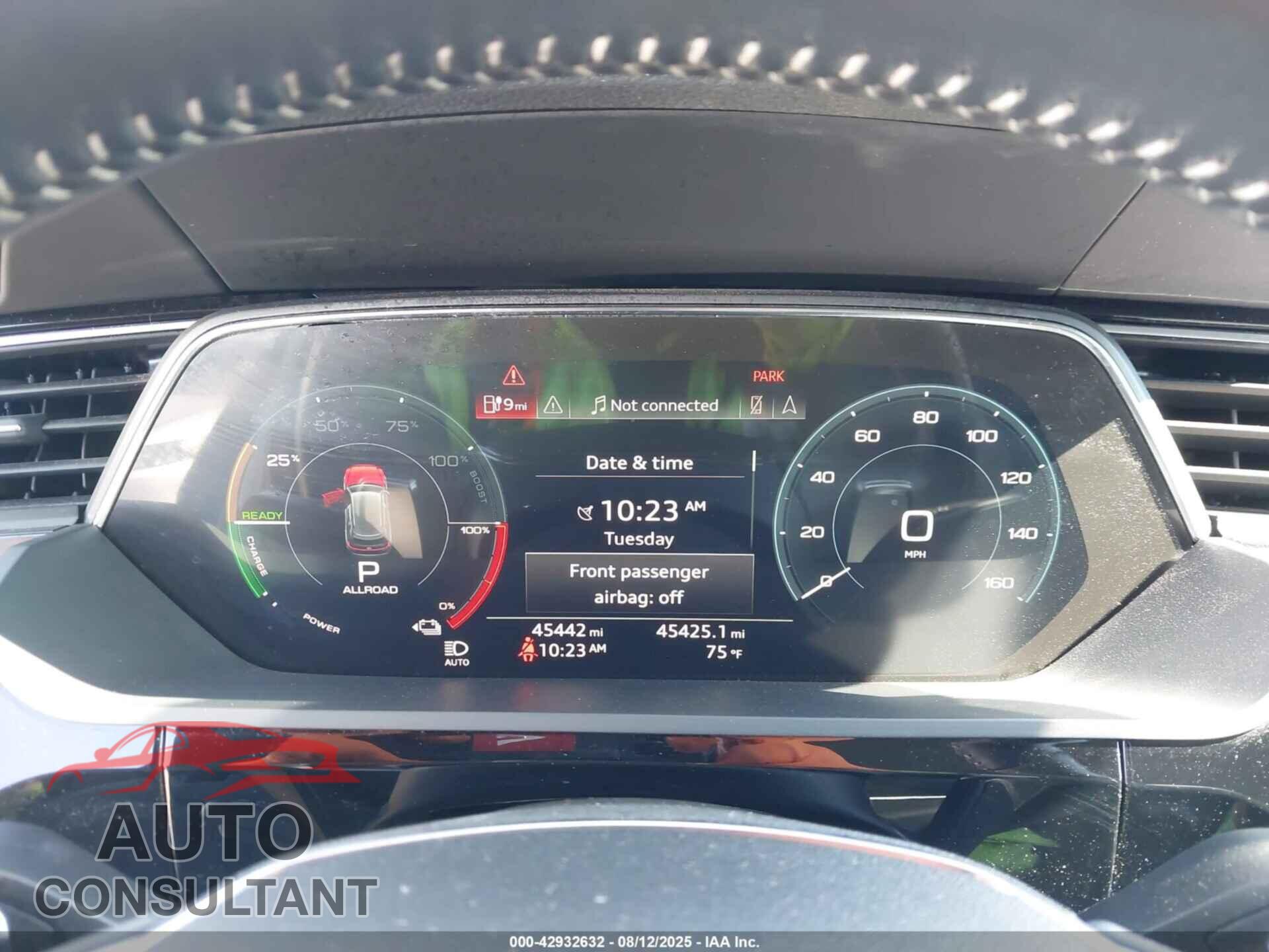 AUDI E-TRON 2019 - WA1VAAGE1KB024223