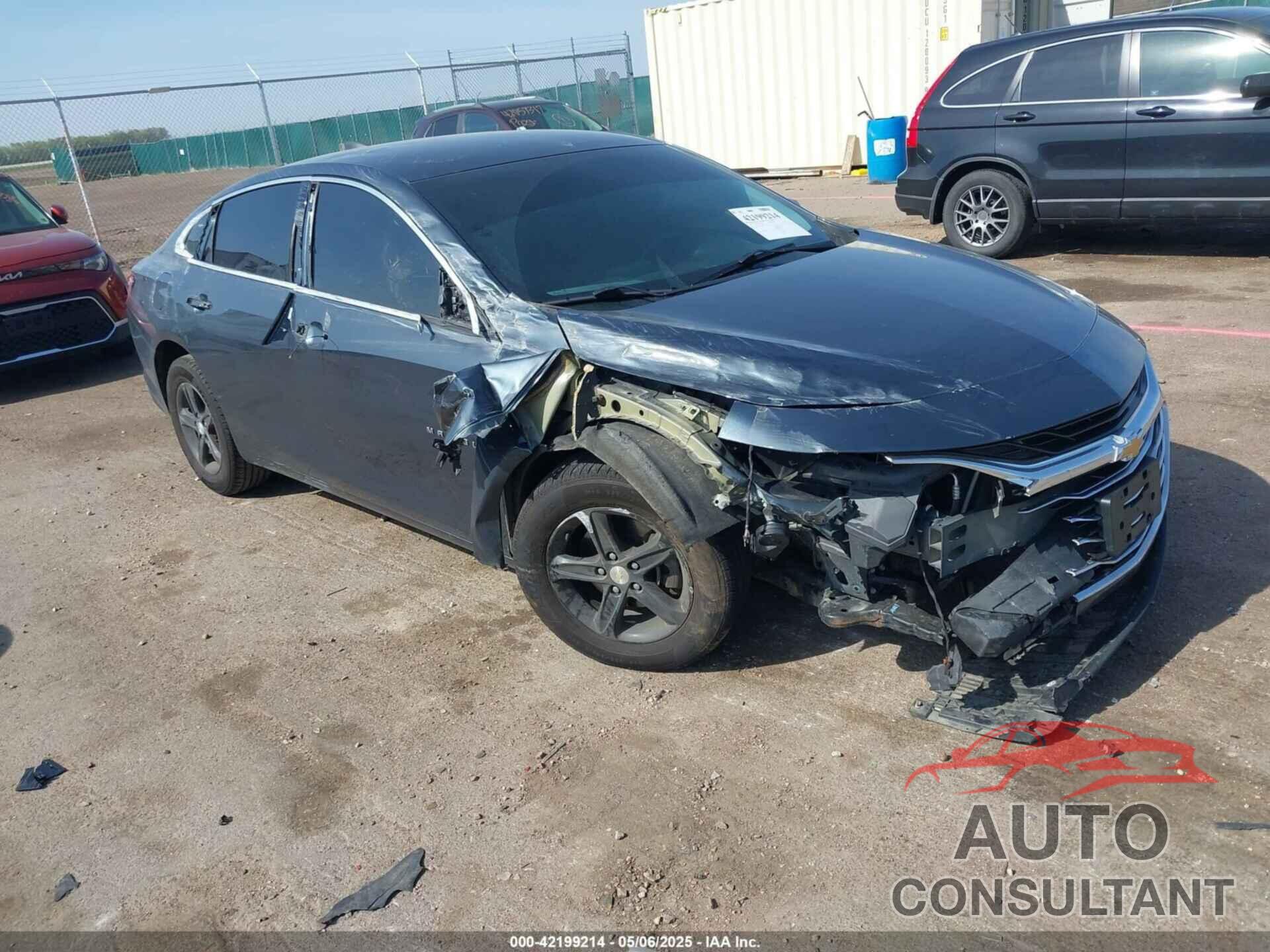 CHEVROLET MALIBU 2019 - 1G1ZB5ST9KF145262
