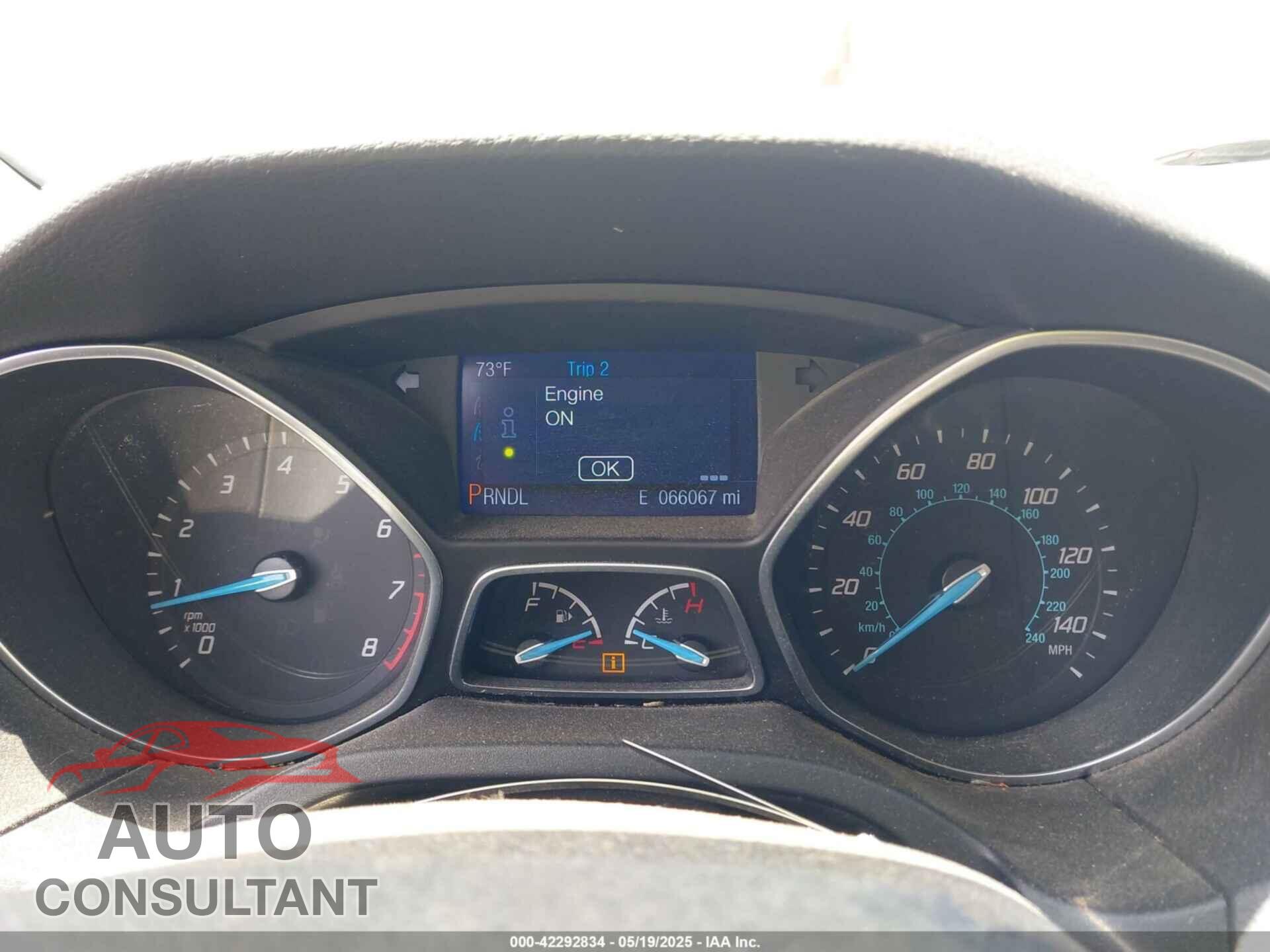 FORD FOCUS 2014 - 1FADP3K2XEL404562