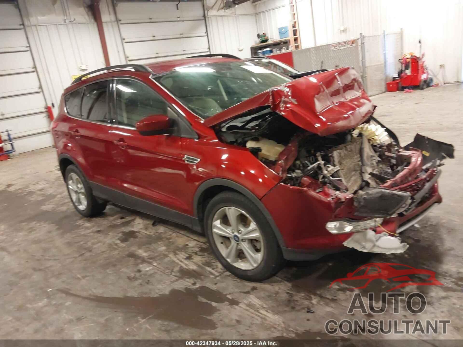 FORD ESCAPE 2015 - 1FMCU9G94FUB97858