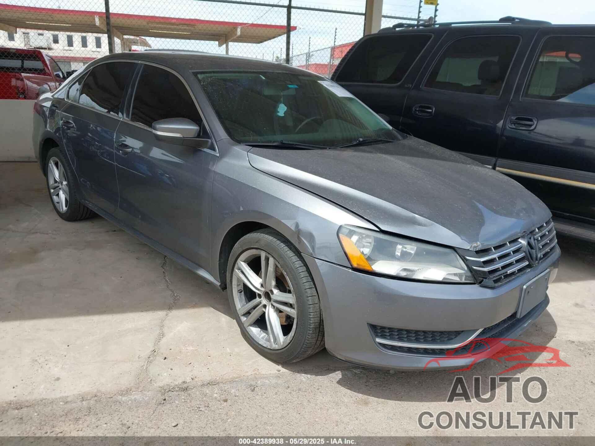 VOLKSWAGEN PASSAT 2015 - 1VWBV7A37FC072619
