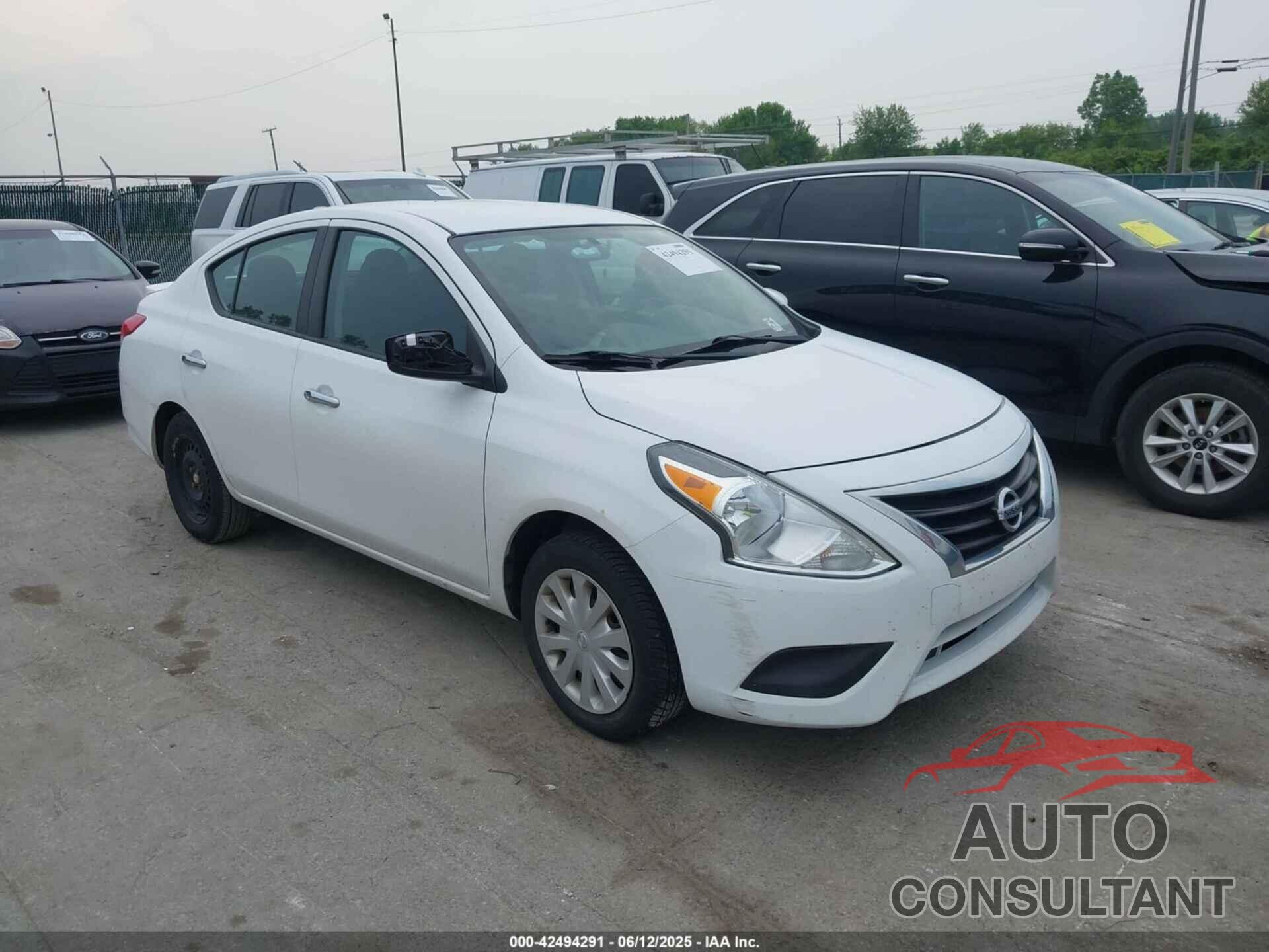 NISSAN VERSA 2018 - 3N1CN7AP8JL870914