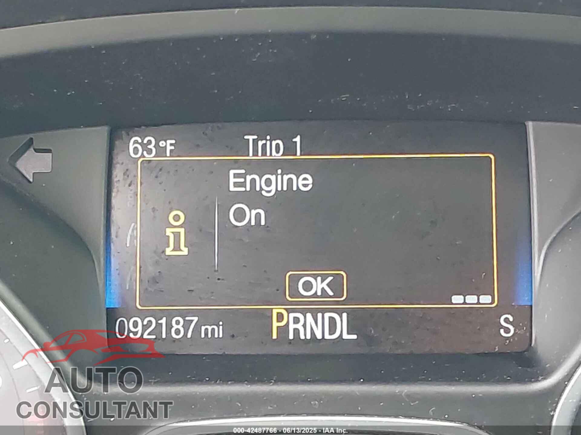 FORD FOCUS 2017 - 1FADP3F28HL235303