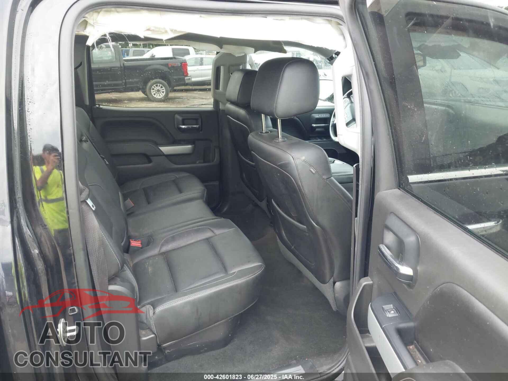 CHEVROLET SILVERADO 2015 - 3GCUKSEC7FG412155