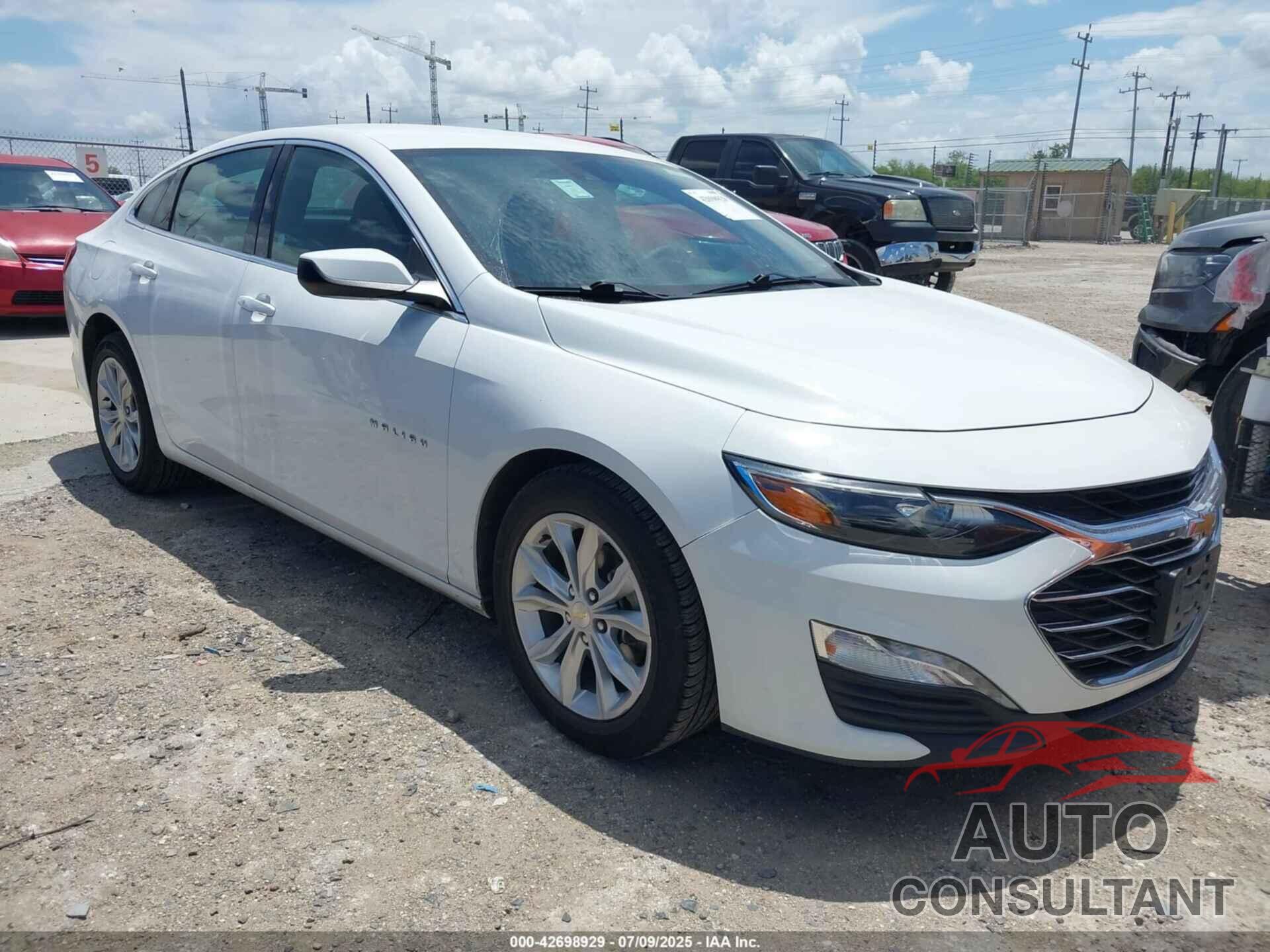 CHEVROLET MALIBU 2023 - 1G1ZD5ST5PF183718