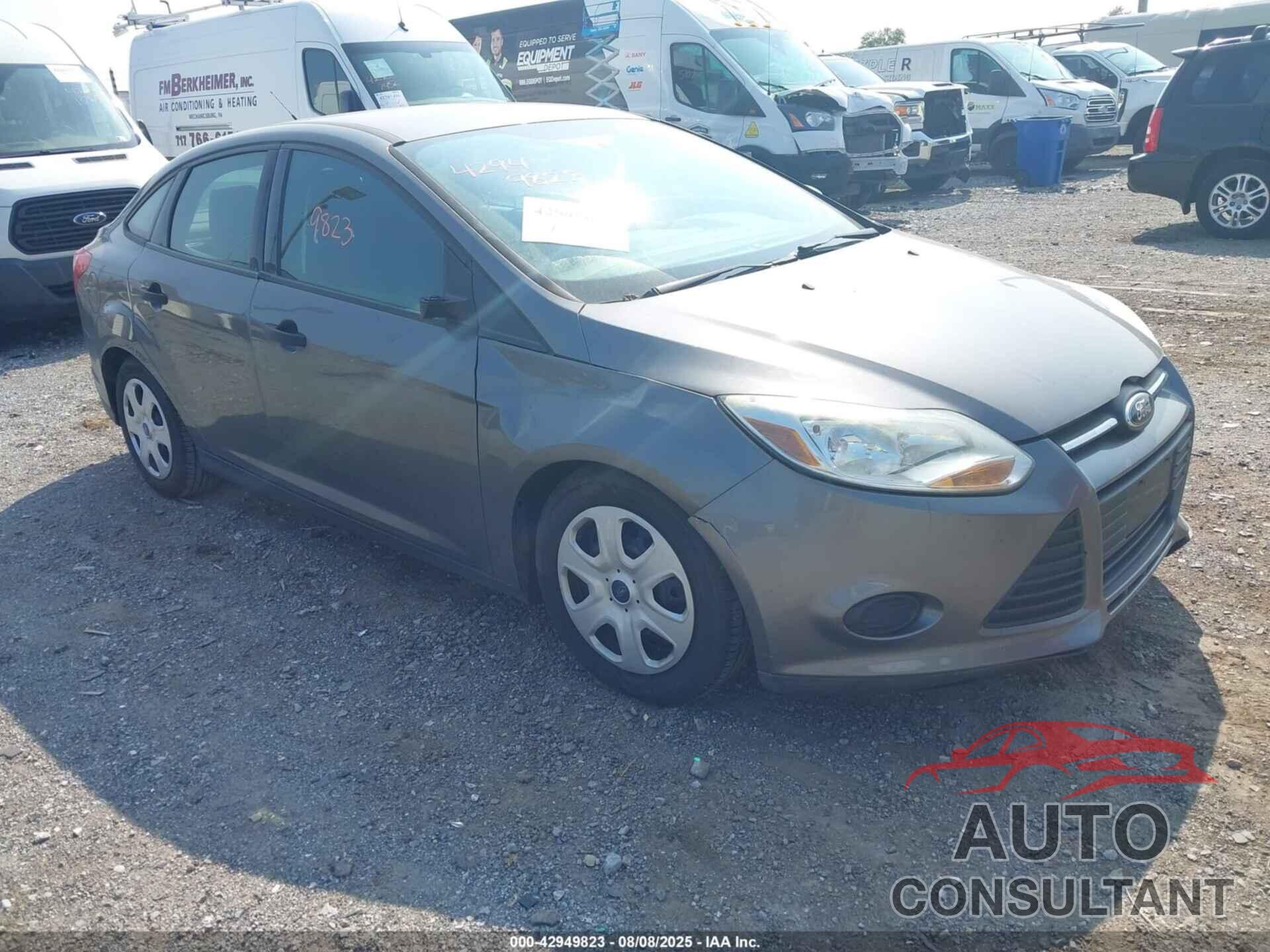 FORD FOCUS 2014 - 1FADP3E20EL232795