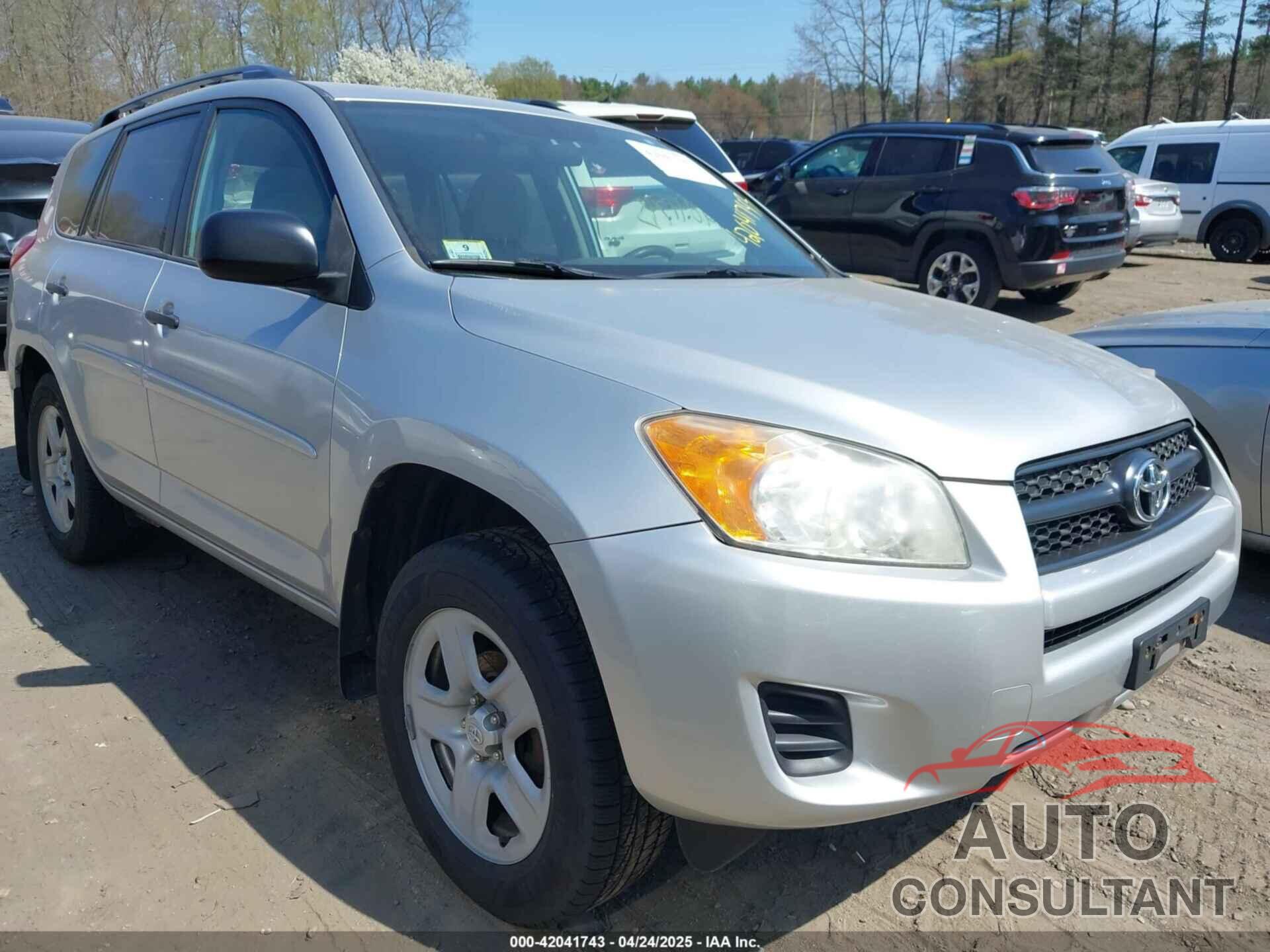 TOYOTA RAV4 2011 - 2T3BF4DV7BW146138