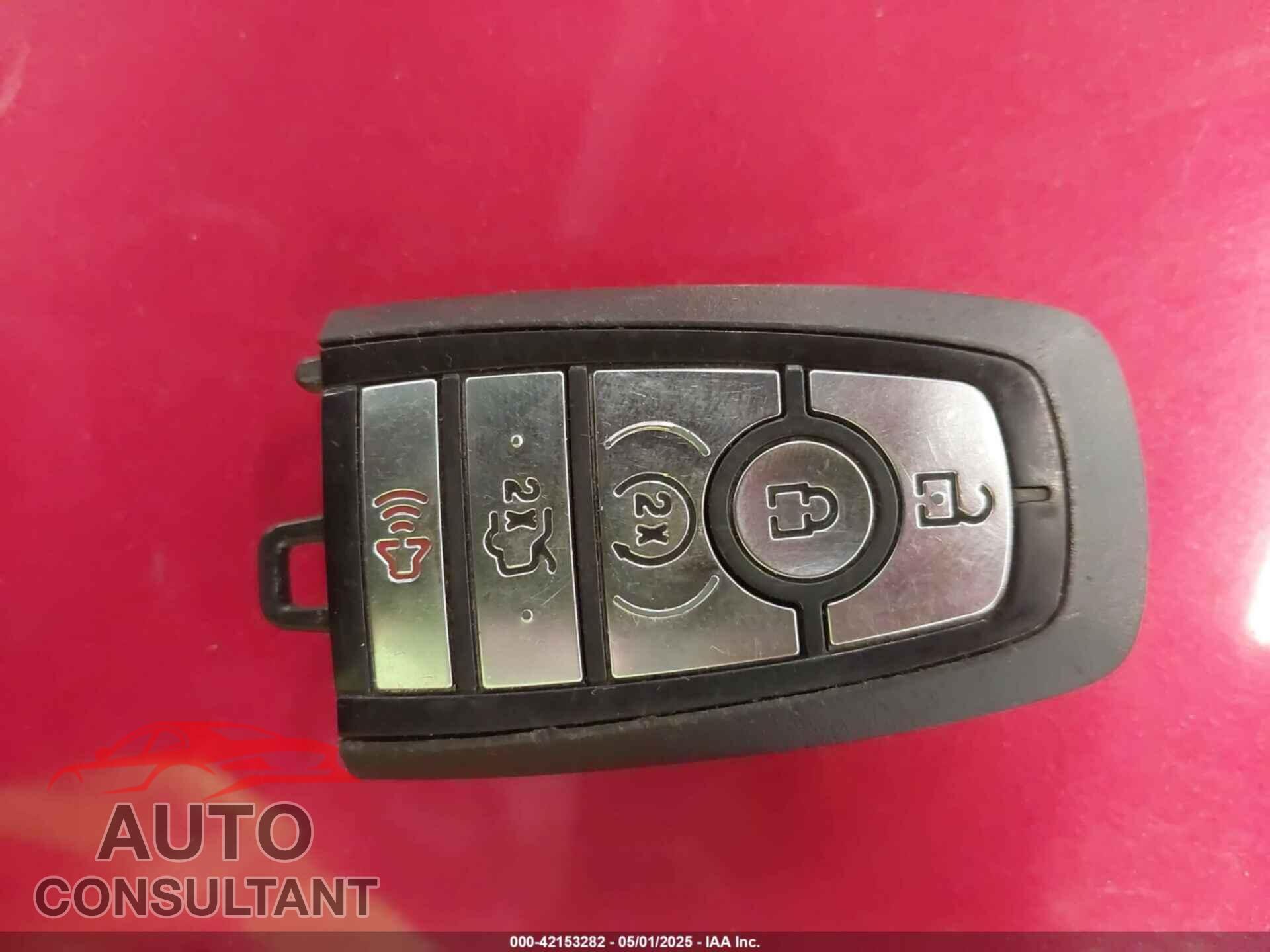 FORD EXPLORER 2018 - 1FM5K8F89JGB33176