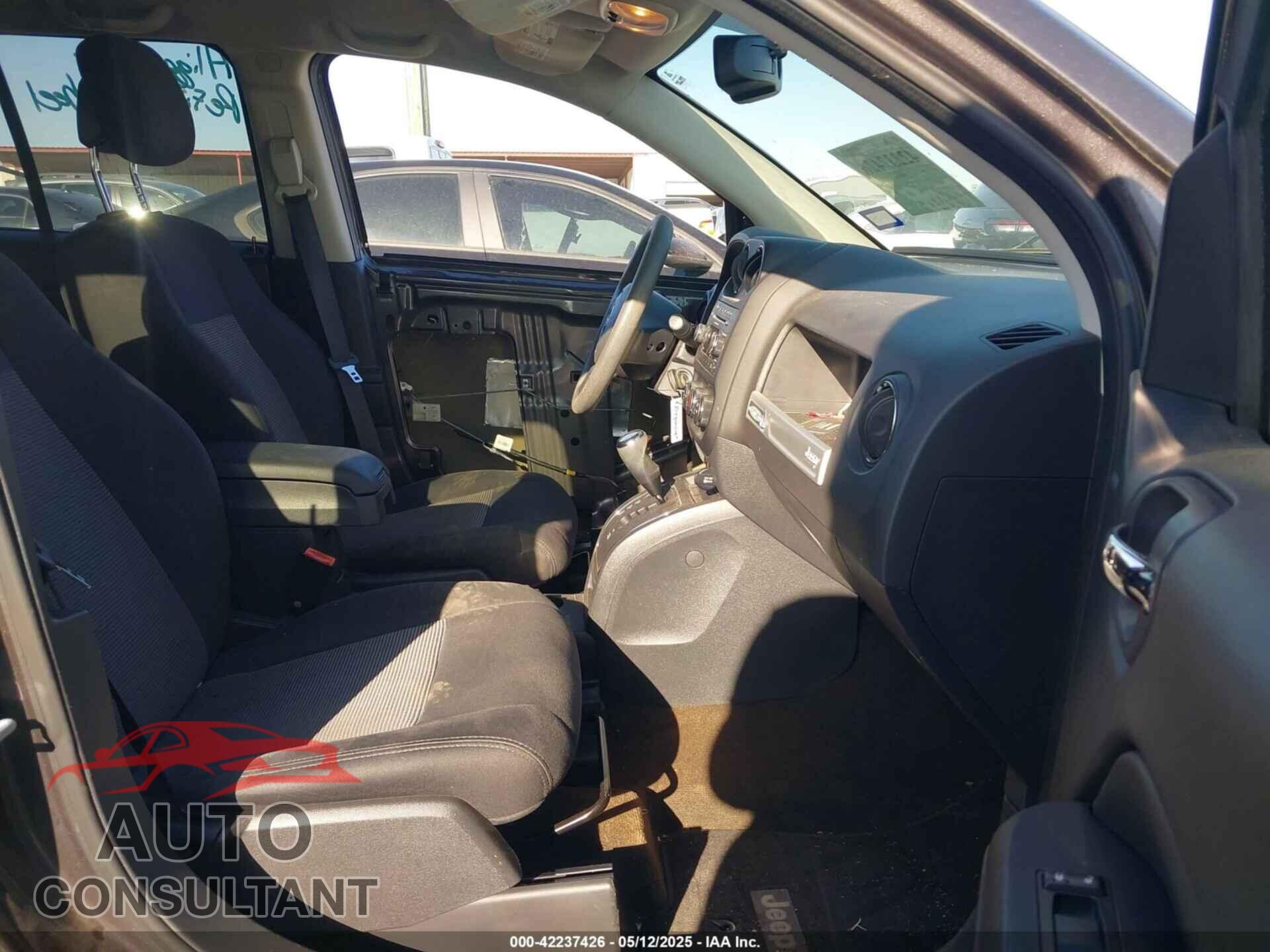 JEEP COMPASS 2014 - 1C4NJCBBXED853668