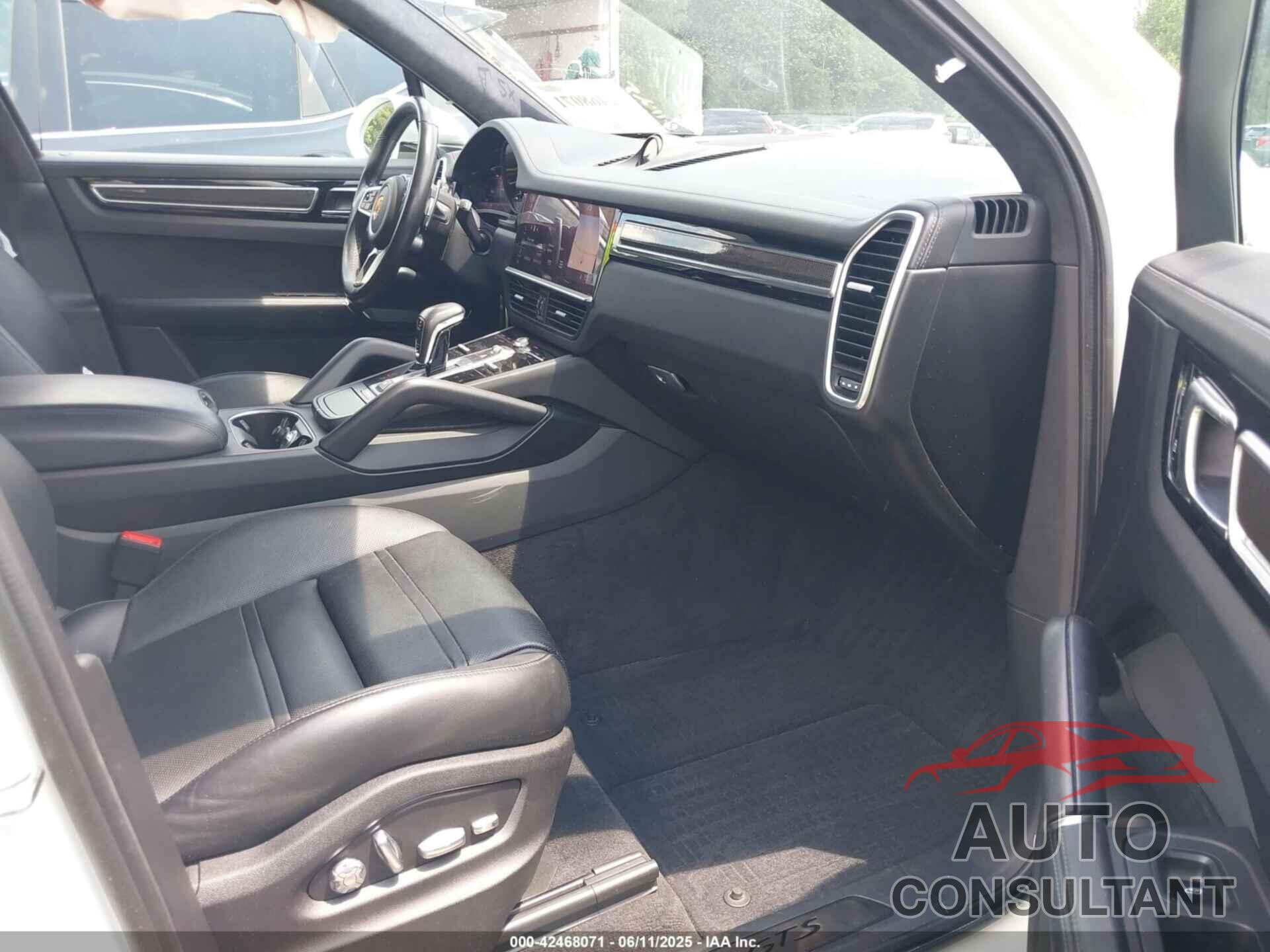 PORSCHE CAYENNE 2021 - WP1AG2AY8MDA33941