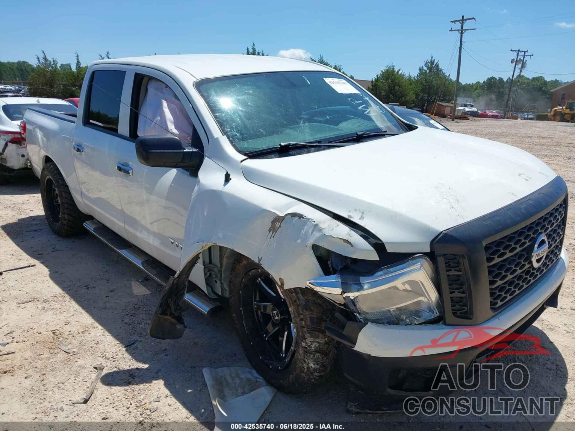 NISSAN TITAN 2017 - 1N6AA1EK4HN505570