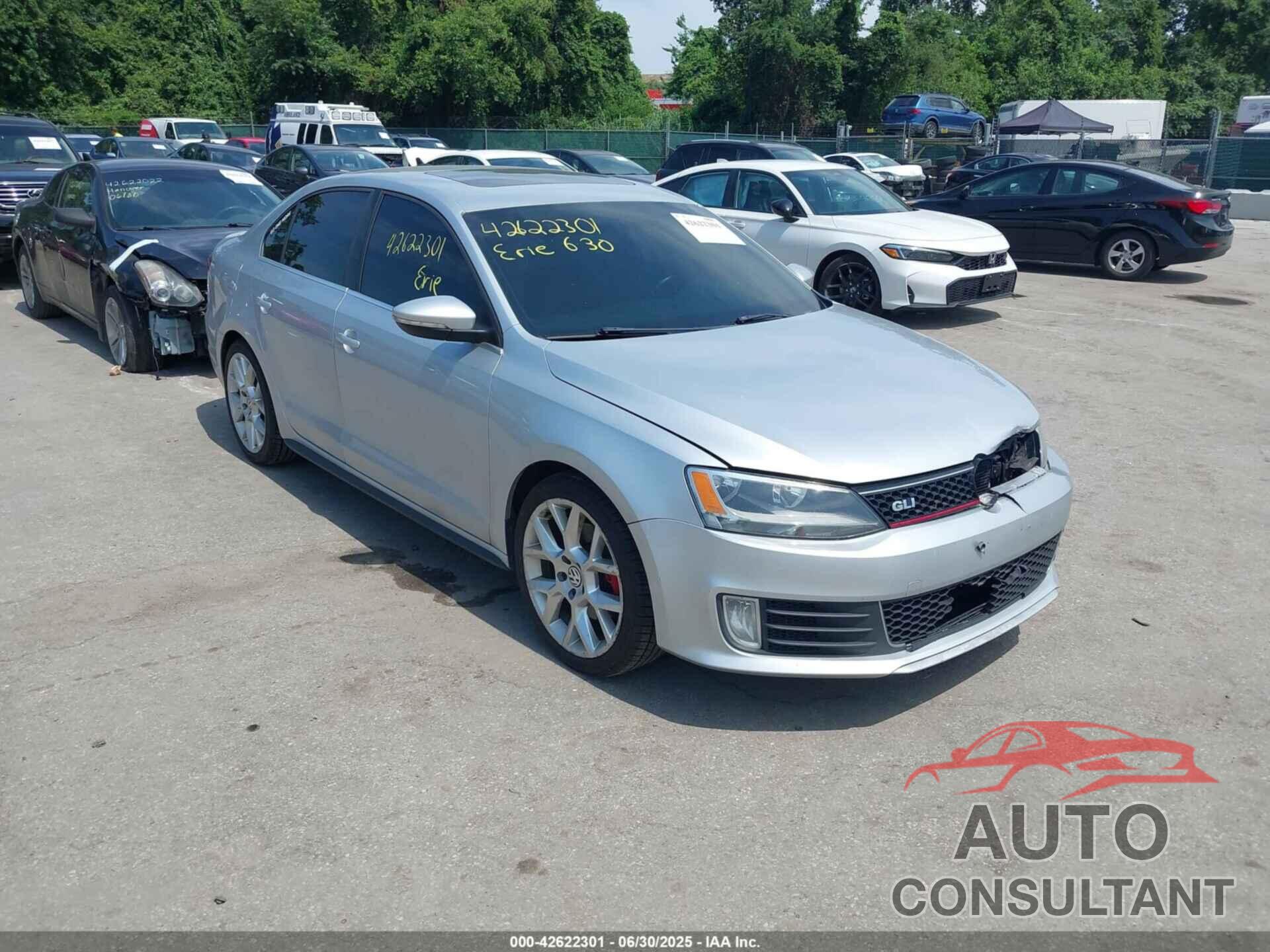 VOLKSWAGEN JETTA 2014 - 3VW5T7AJXEM310901