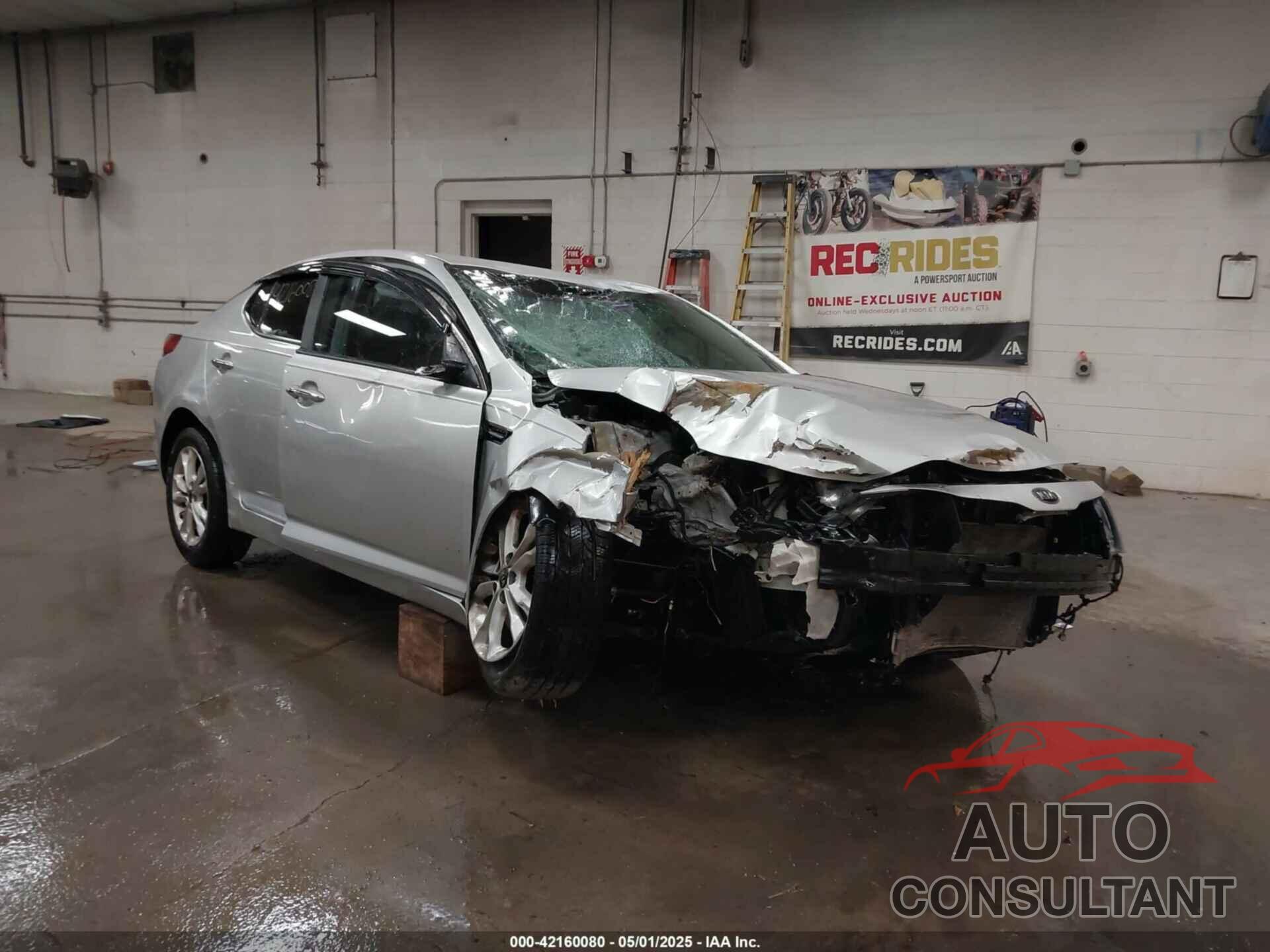 KIA OPTIMA 2011 - KNAGN4A7XB5047431