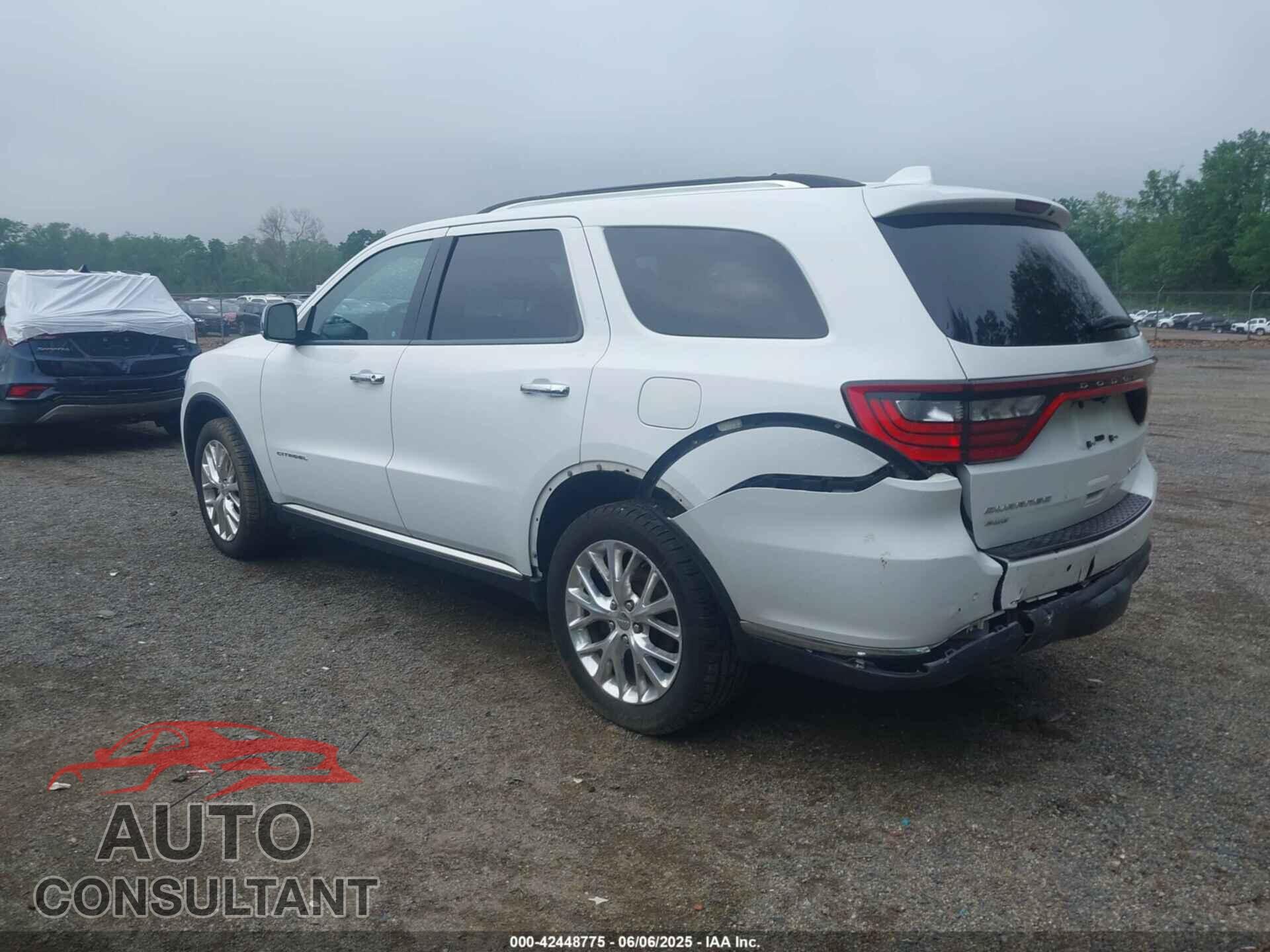 DODGE DURANGO 2015 - 1C4SDJET4FC688548
