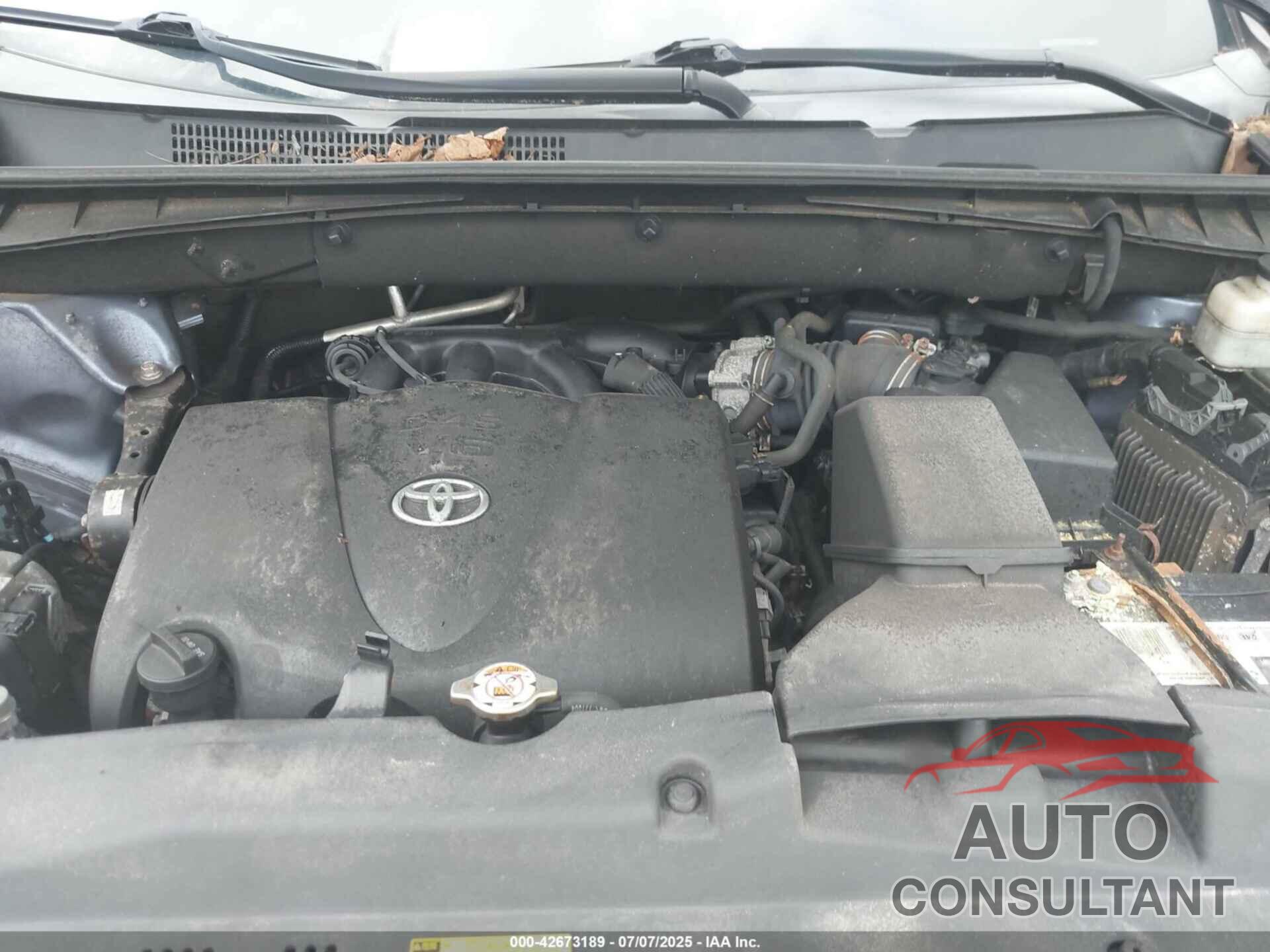 TOYOTA HIGHLANDER 2018 - 5TDBZRFH8JS875311