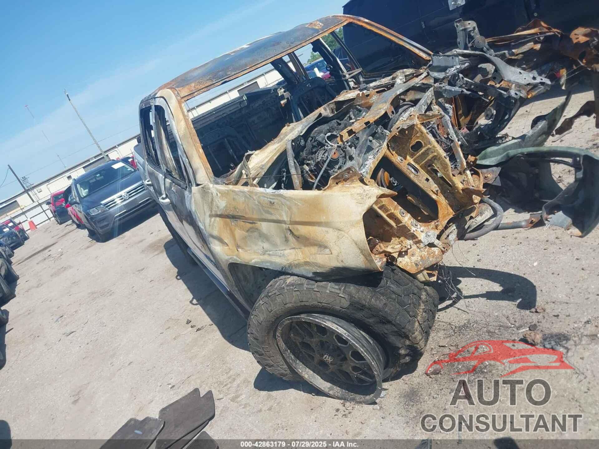 CHEVROLET SILVERADO 1500 2018 - 3GCPCREC3JG562405