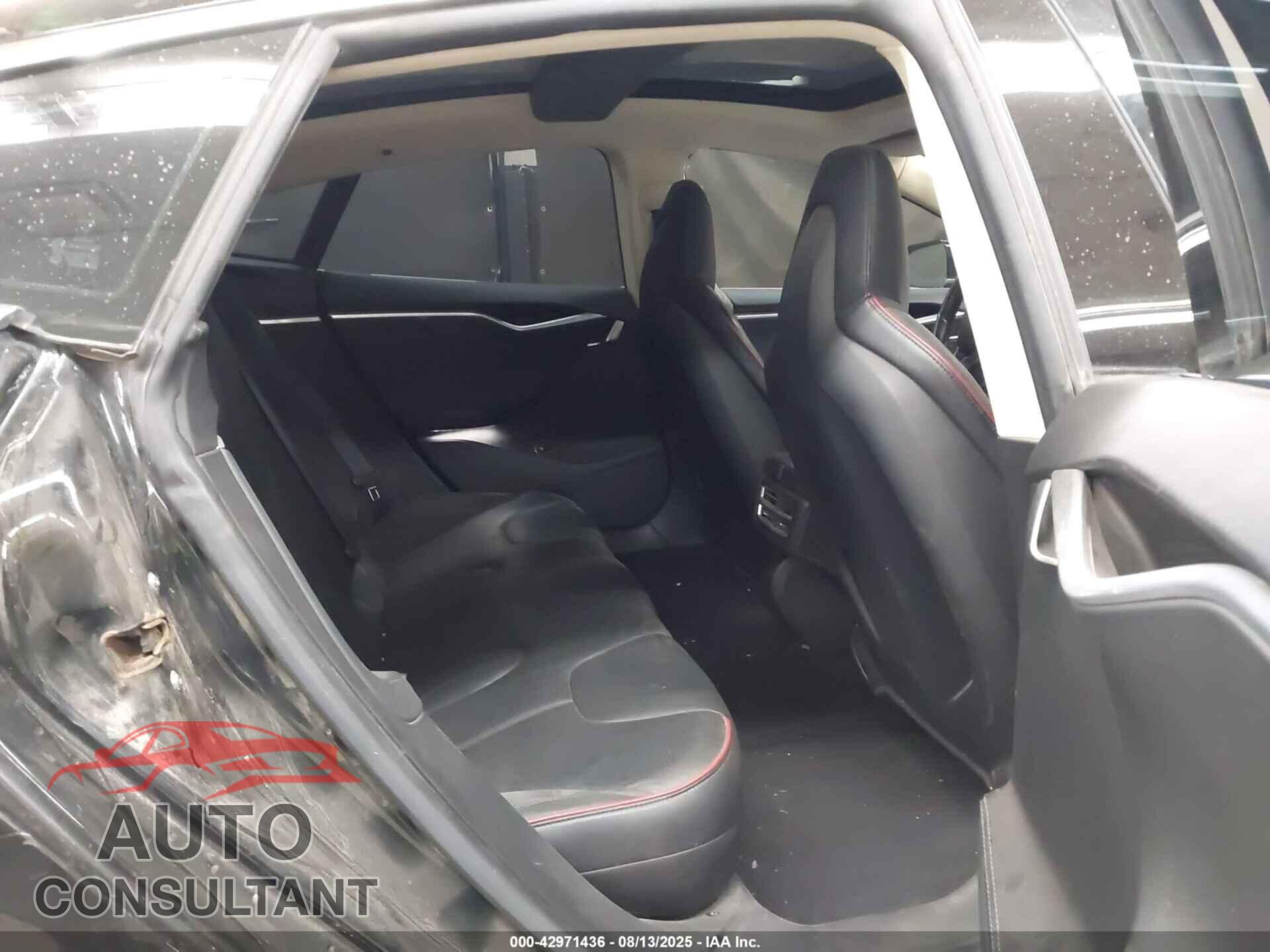 TESLA MODEL S 2013 - 5YJSA1CN2DFP27277