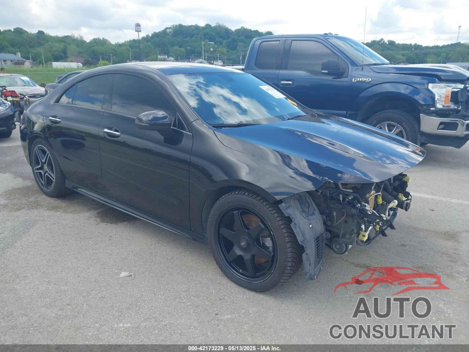 MERCEDES-BENZ CLA 250 COUPE 2023 - W1K5J4HB2PN384253