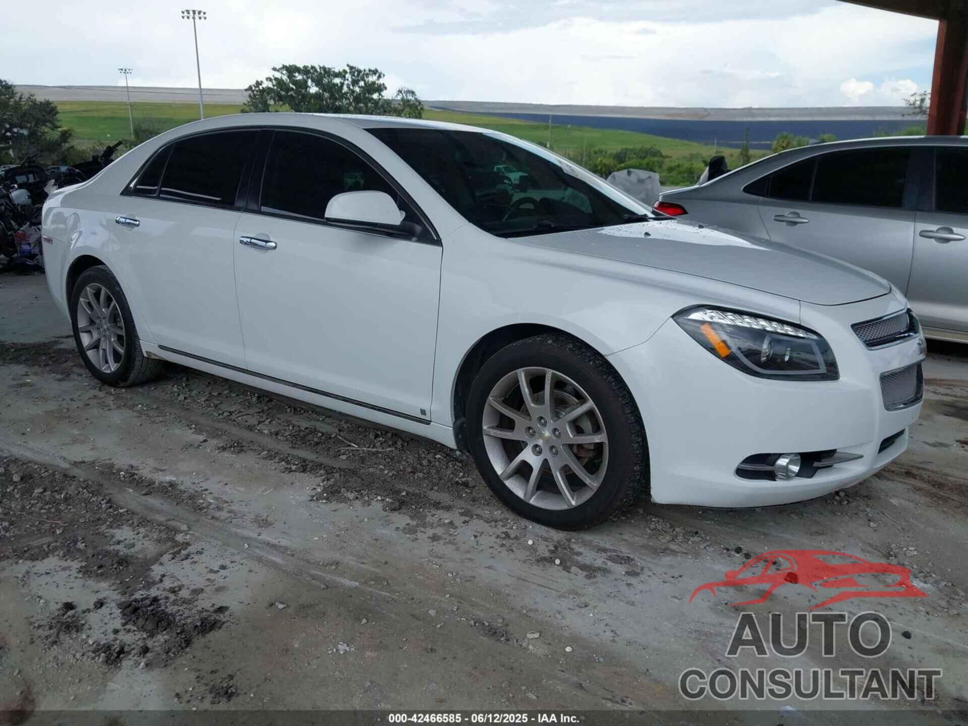 CHEVROLET MALIBU 2010 - 1G1ZE5E76AF114197