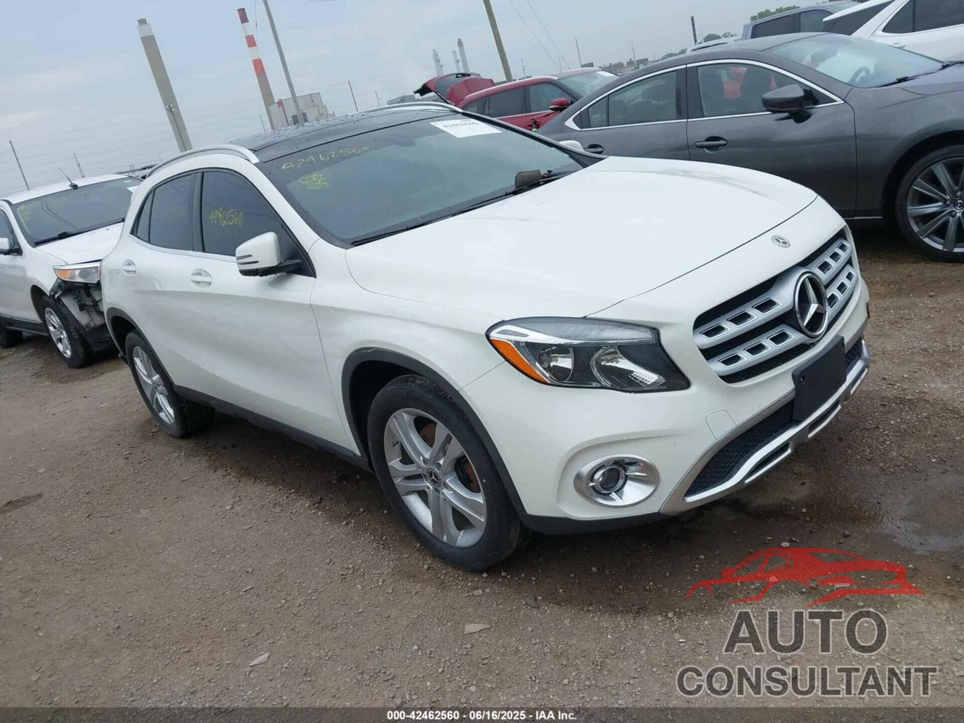 MERCEDES-BENZ GLA 250 2018 - WDCTG4GB9JJ423169