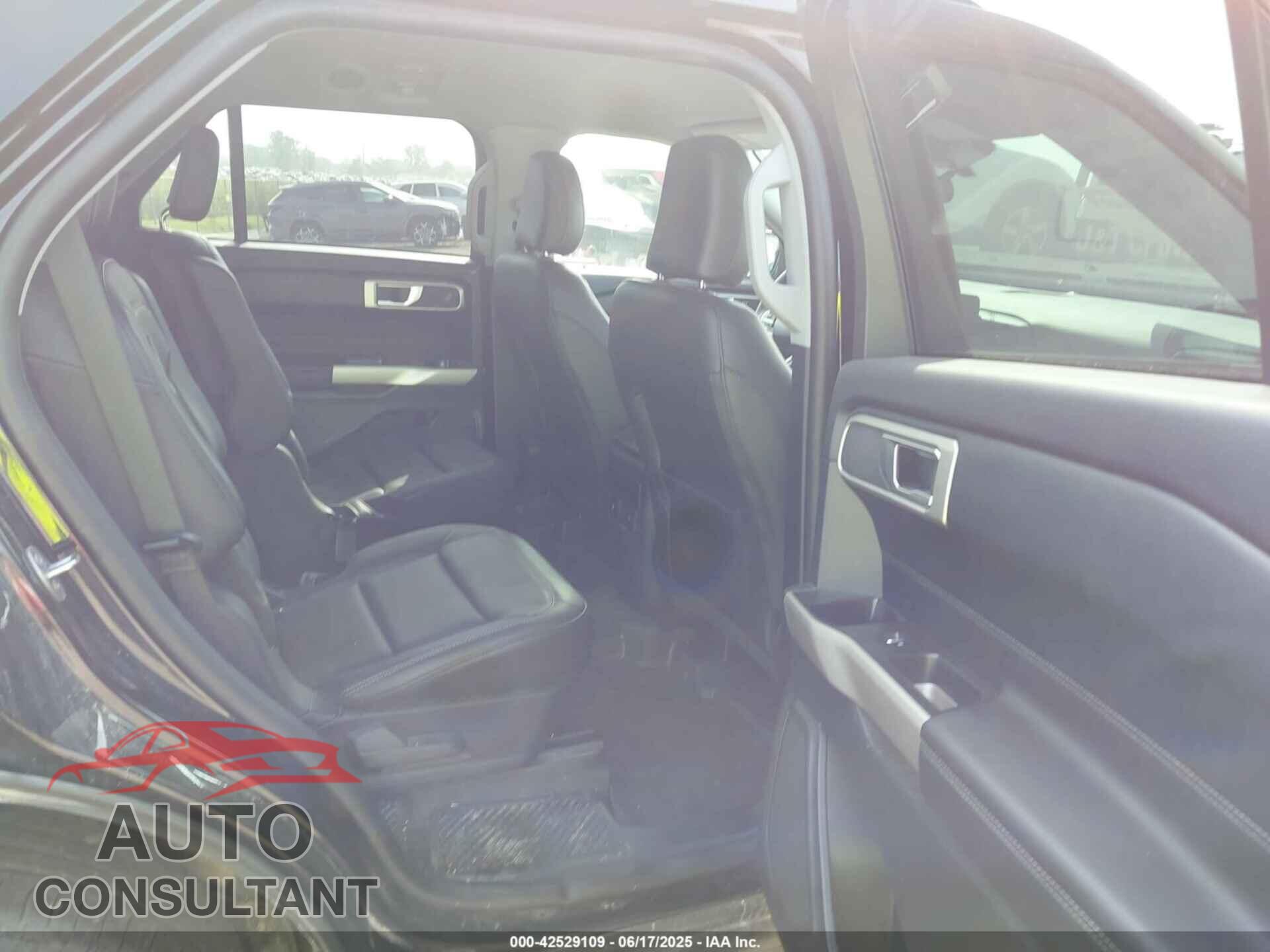 FORD EXPLORER 2023 - 1FMSK8DH4PGB89427