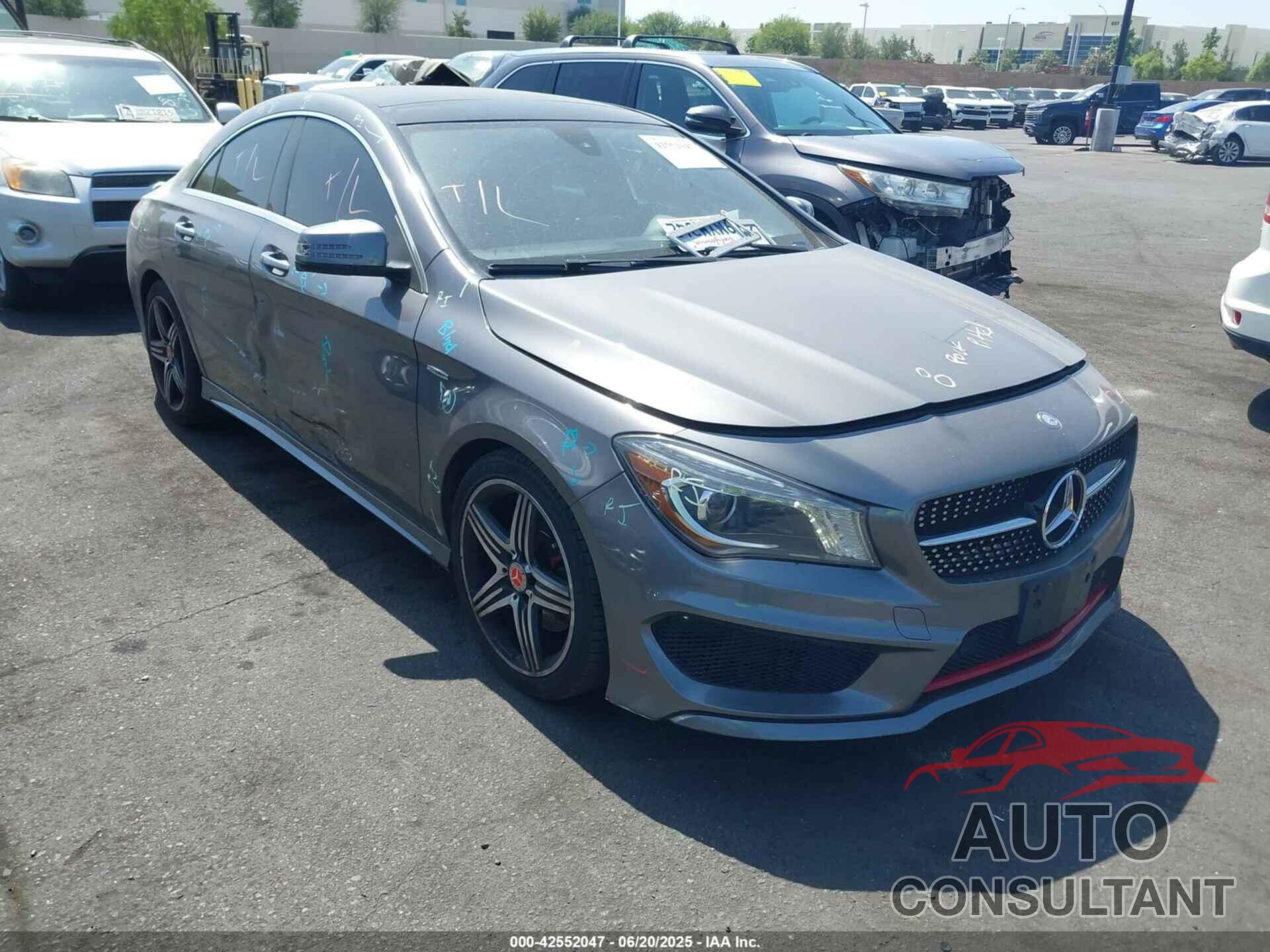 MERCEDES-BENZ CLA 250 2016 - WDDSJ4EB2GN356282