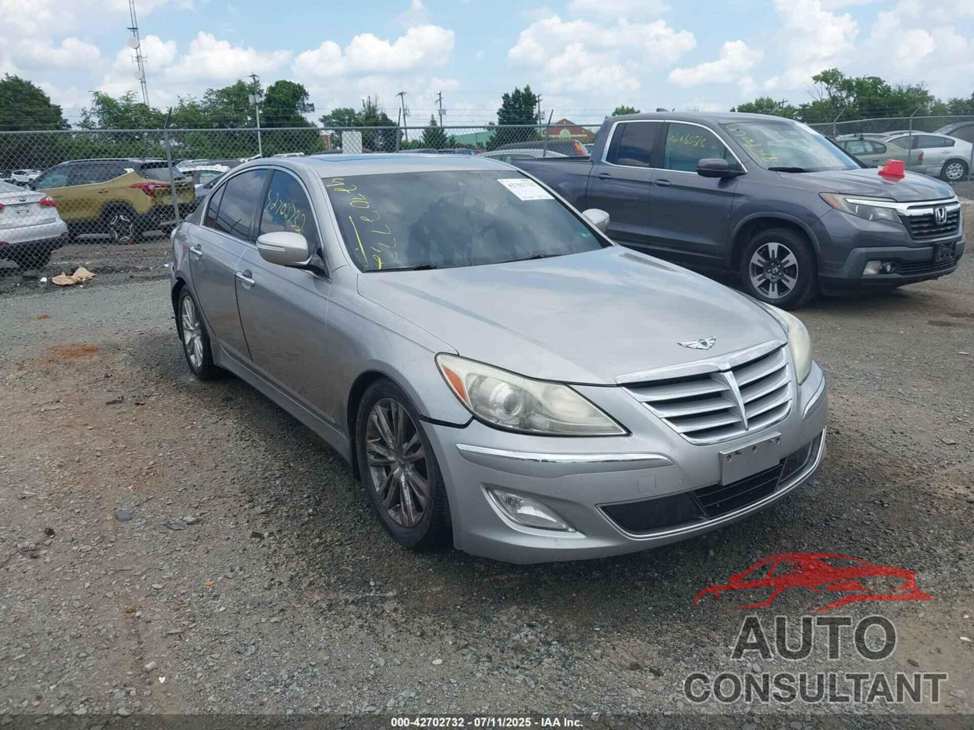 HYUNDAI GENESIS 2012 - KMHGC4DD1CU176218