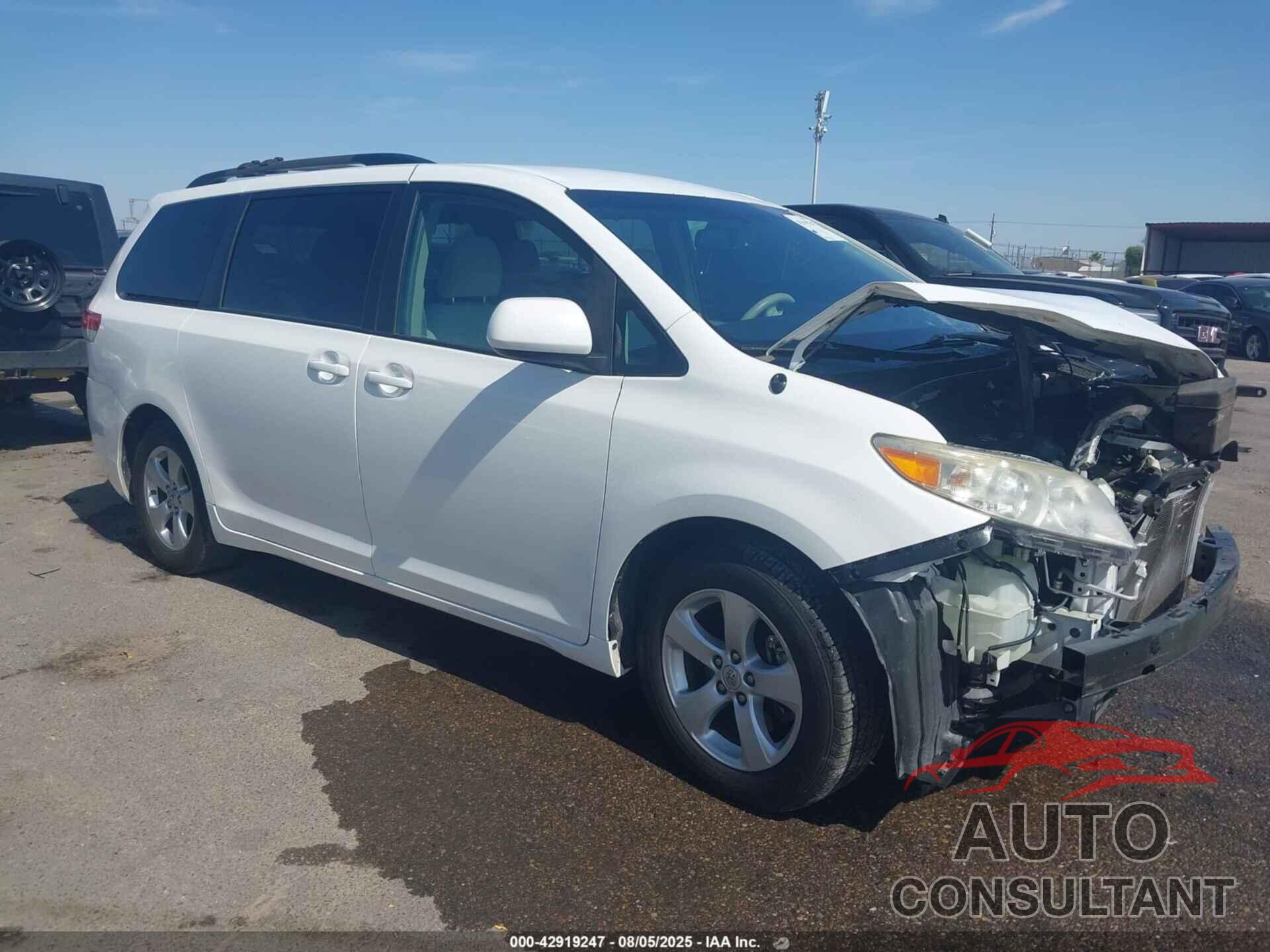 TOYOTA SIENNA 2011 - 5TDKK3DCXBS042944