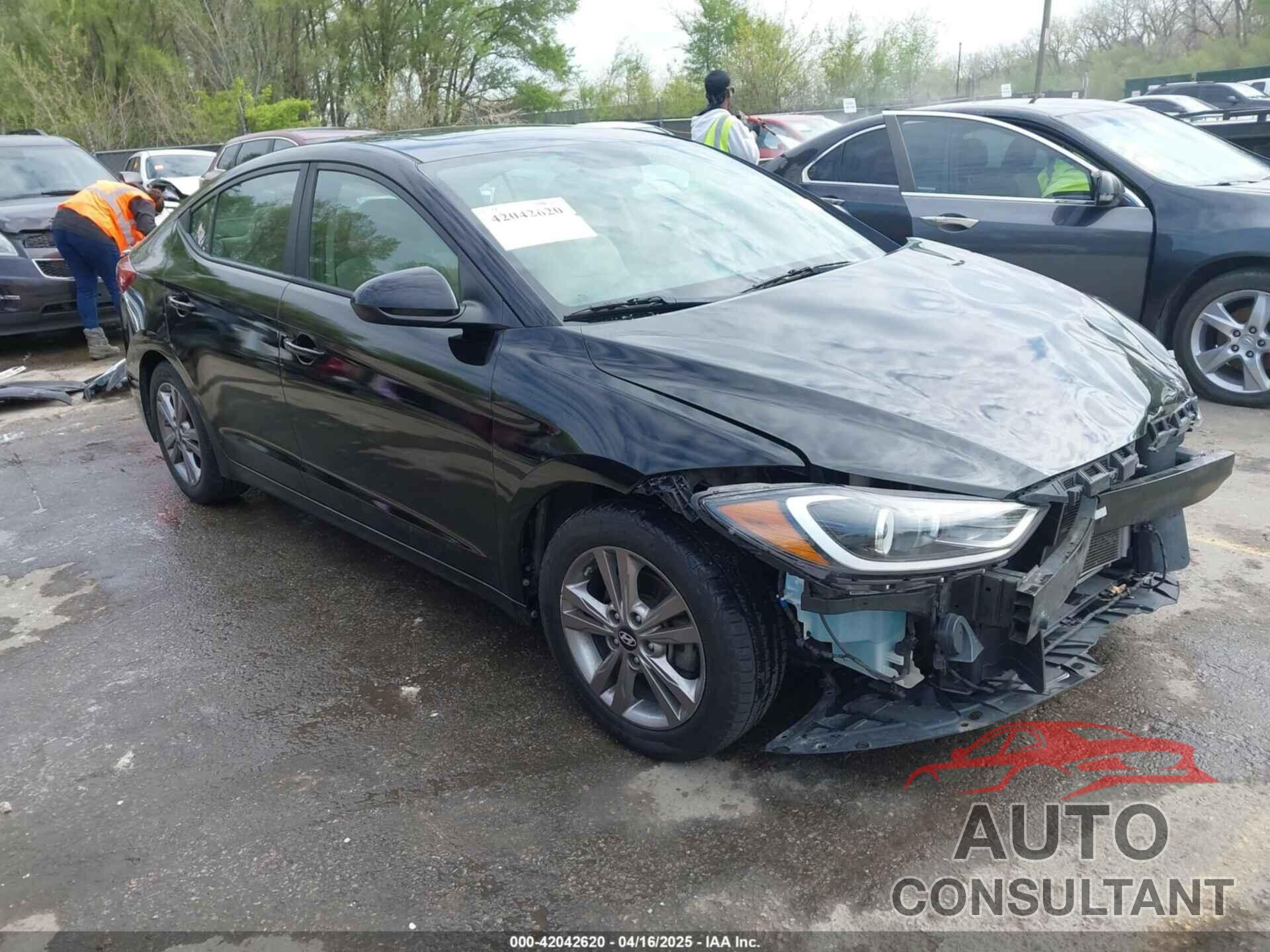 HYUNDAI ELANTRA 2017 - KMHD84LF9HU284584
