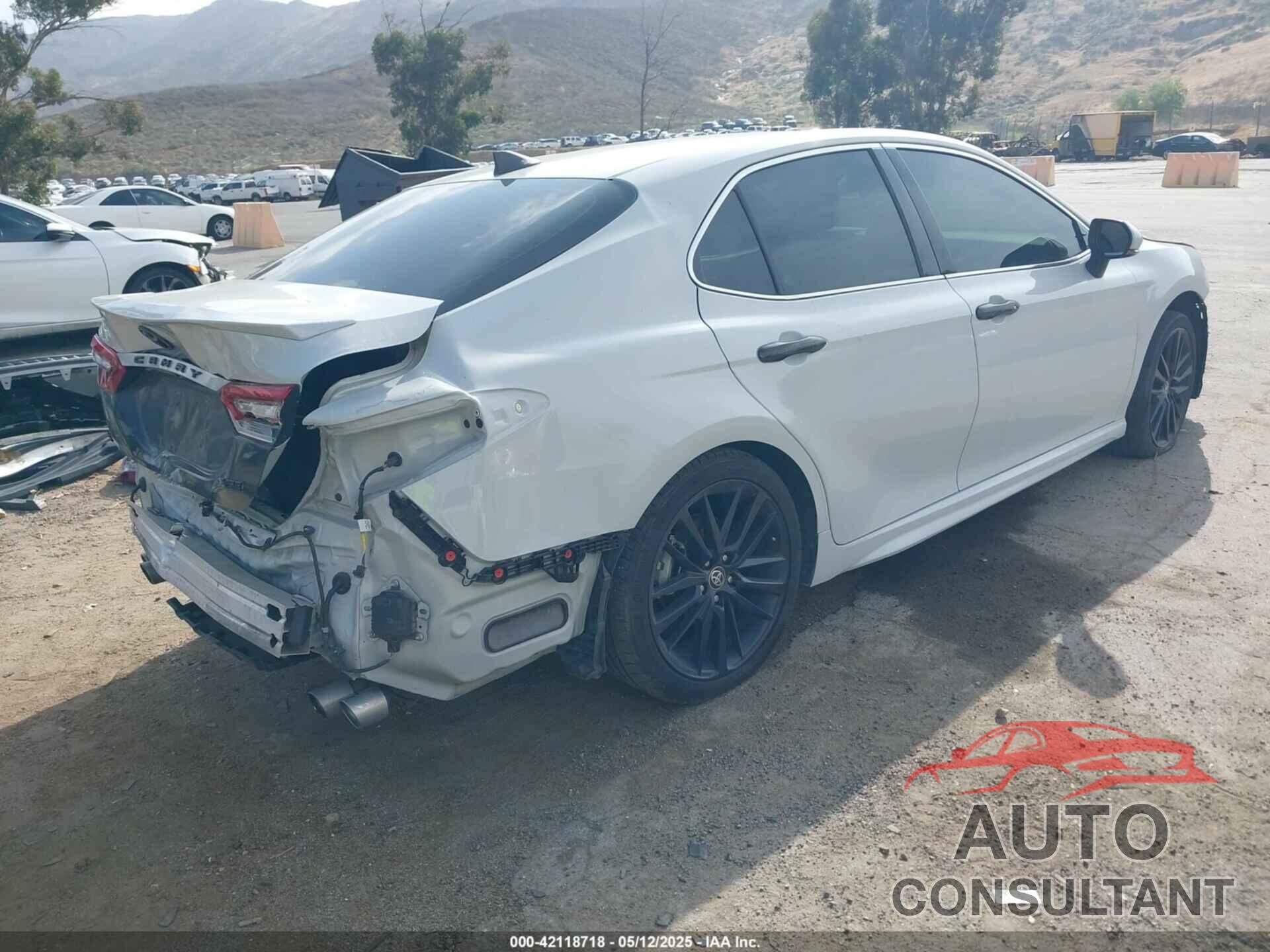 TOYOTA CAMRY 2022 - 4T1K61AK8NU001776