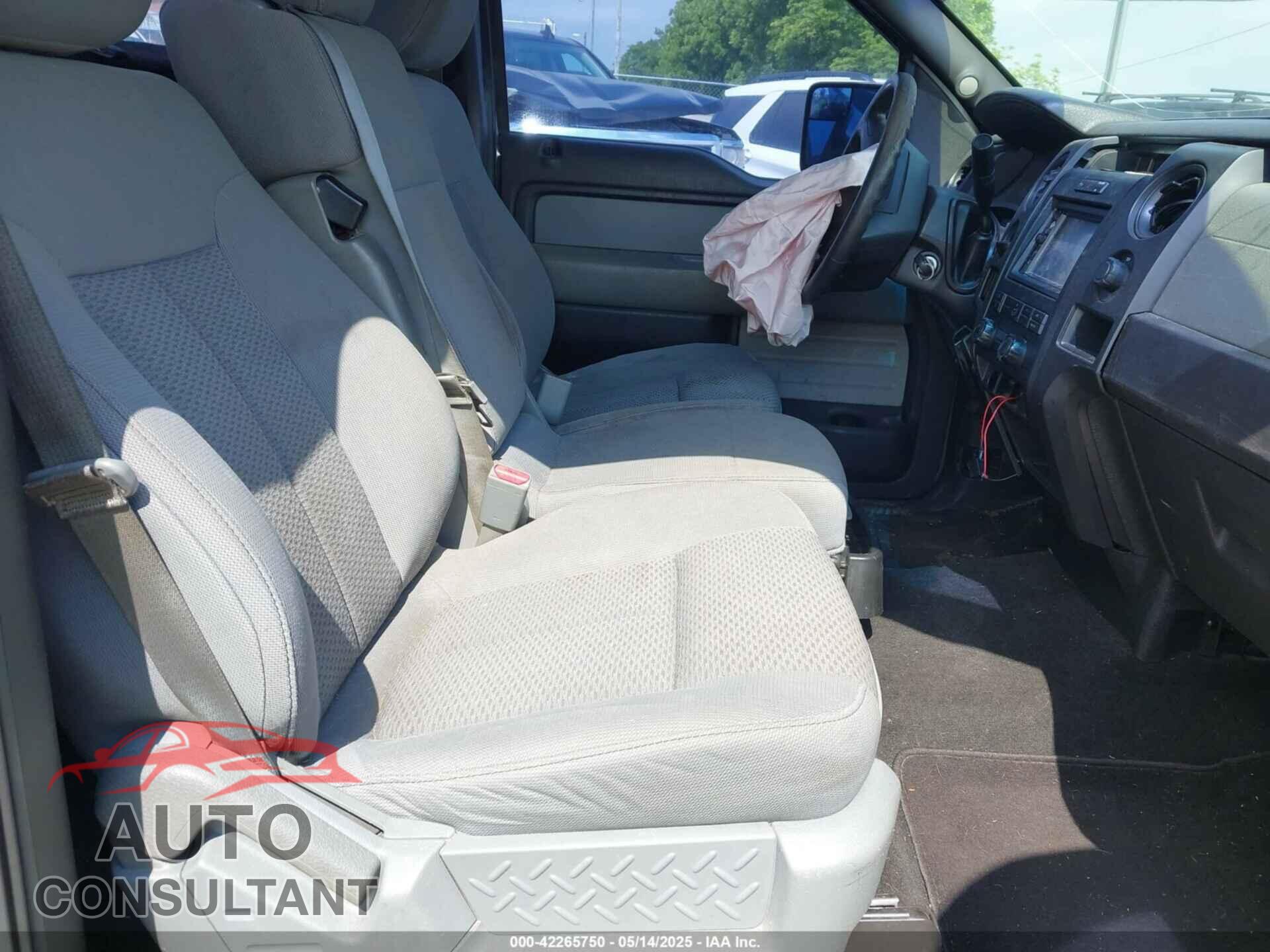 FORD F-150 2012 - 1FTMF1CF2CFC32932