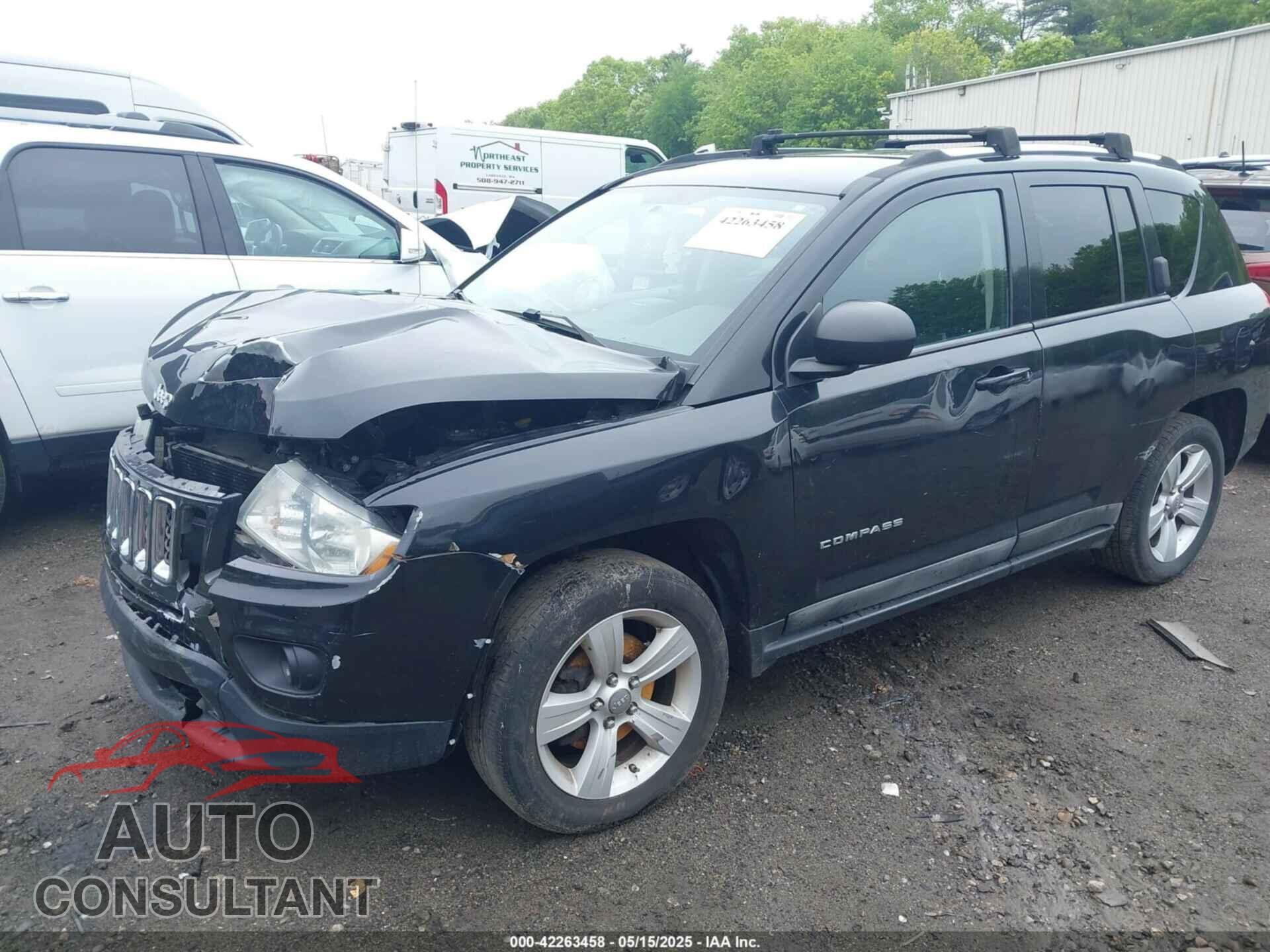JEEP COMPASS 2011 - 1J4NT1FB4BD138352