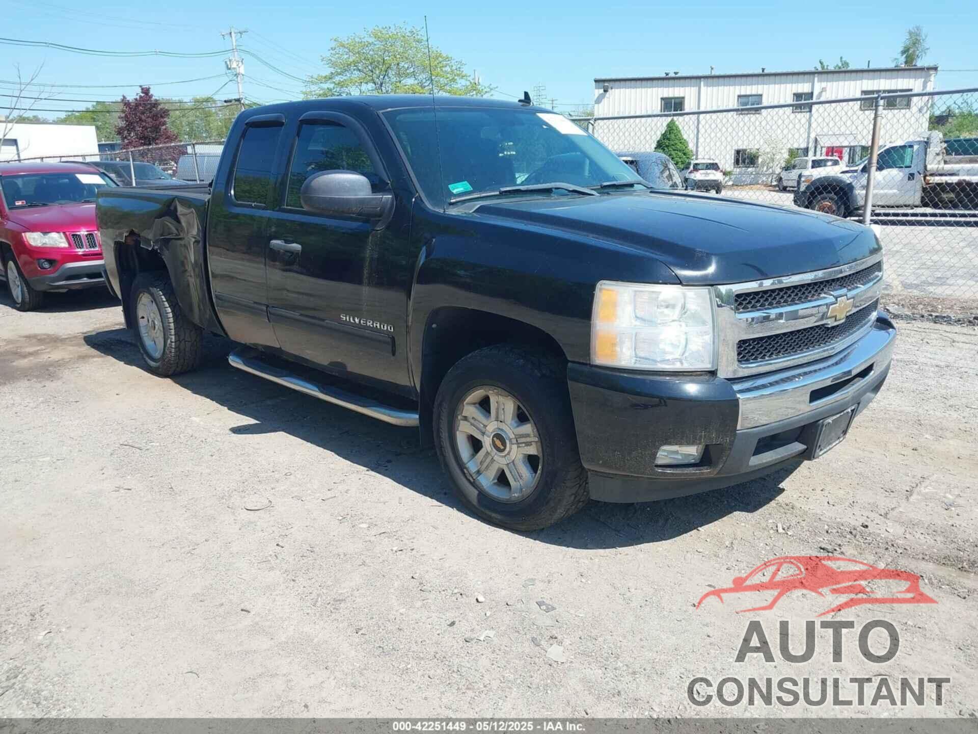 CHEVROLET SILVERADO 1500 2010 - 1GCSKSE34AZ268919