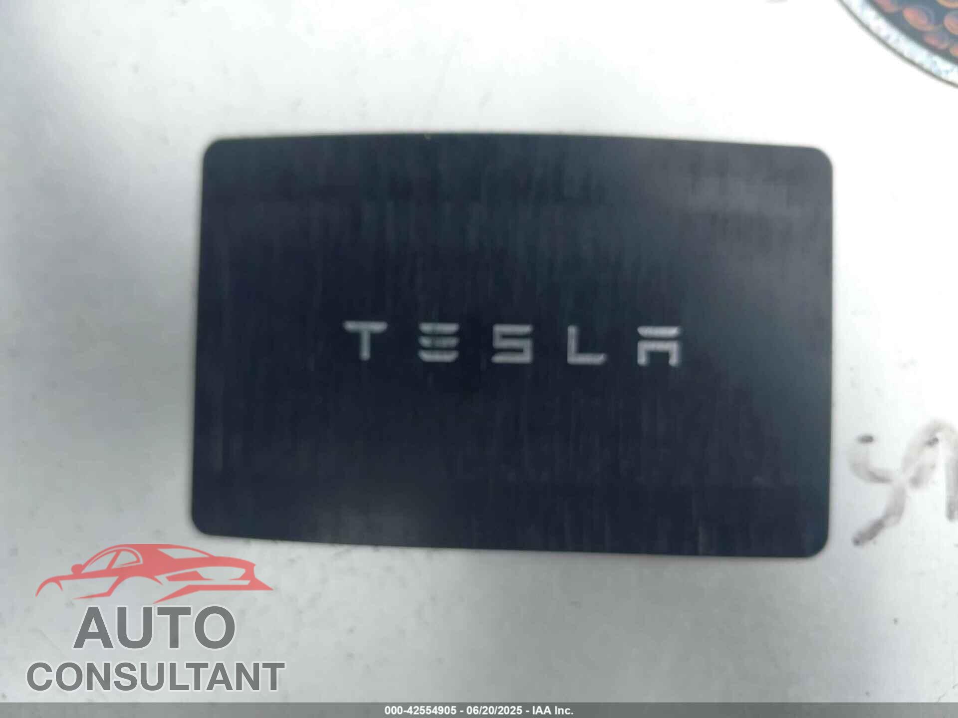 TESLA MODEL 3 2023 - 5YJ3E1EA3PF641547