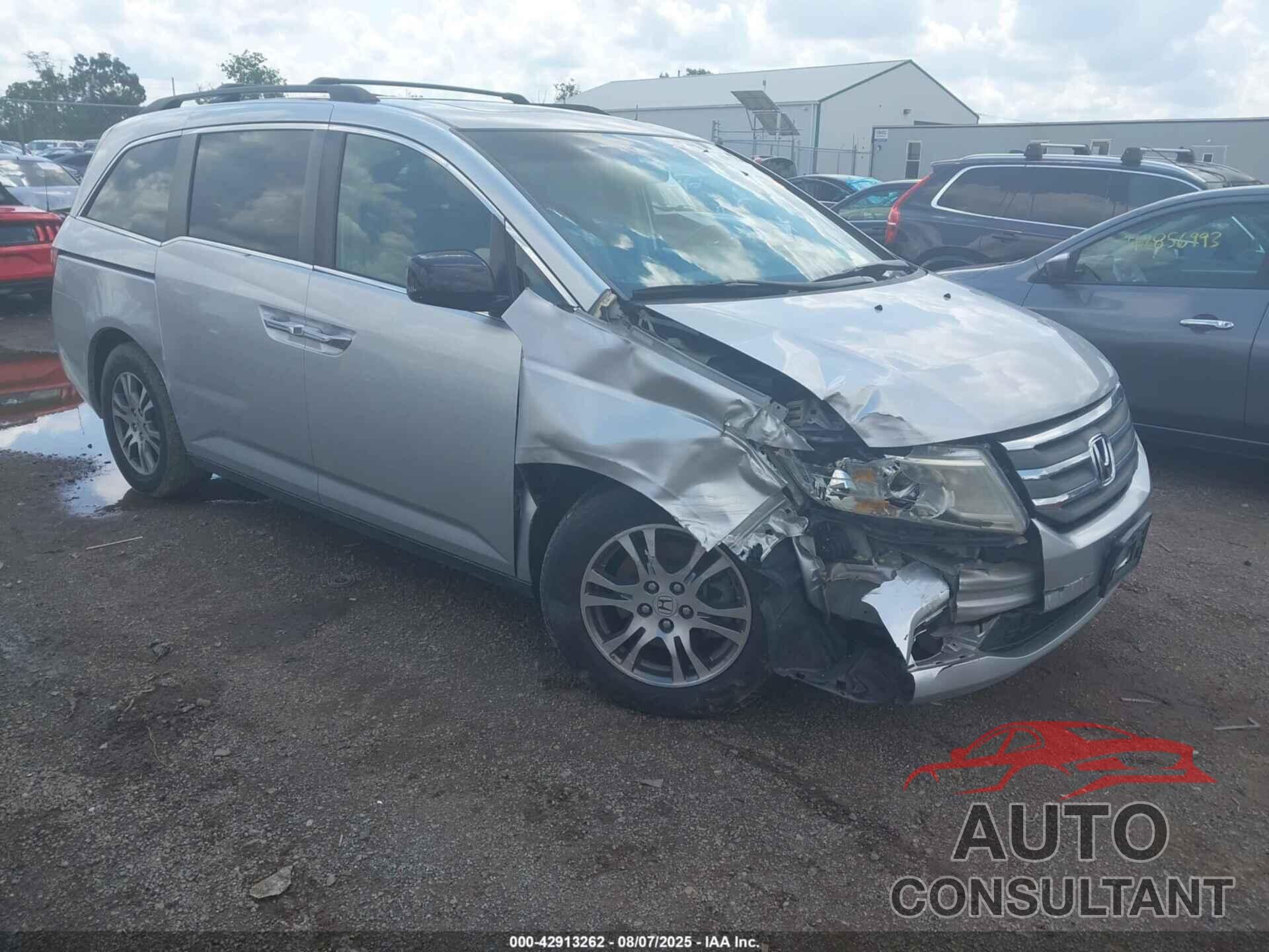 HONDA ODYSSEY 2011 - 5FNRL5H61BB009220