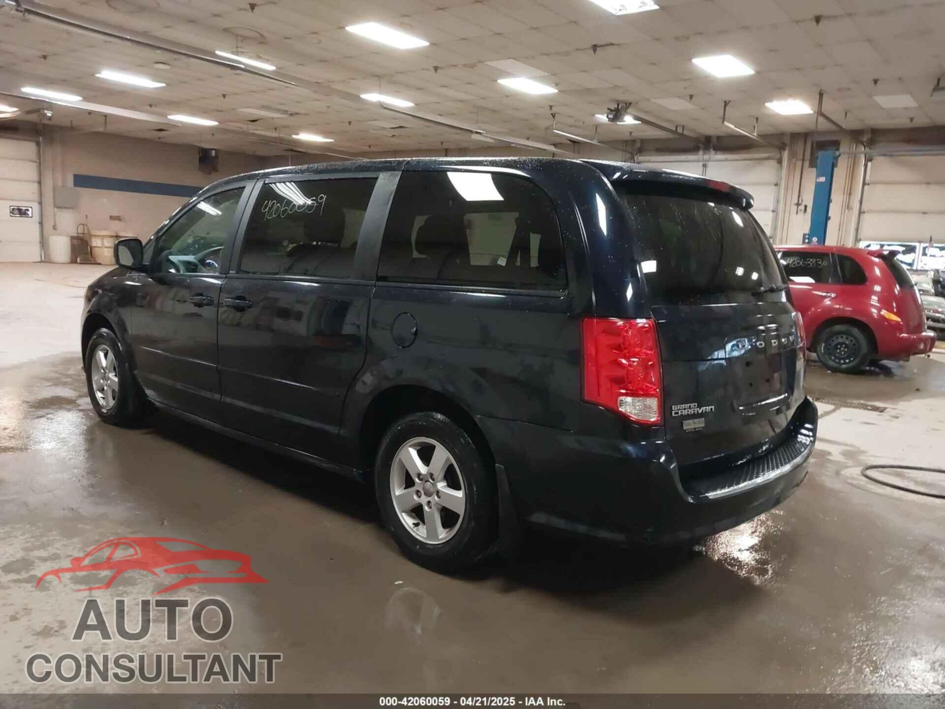 DODGE GRAND CARAVAN 2011 - 2D4RN3DG2BR627795