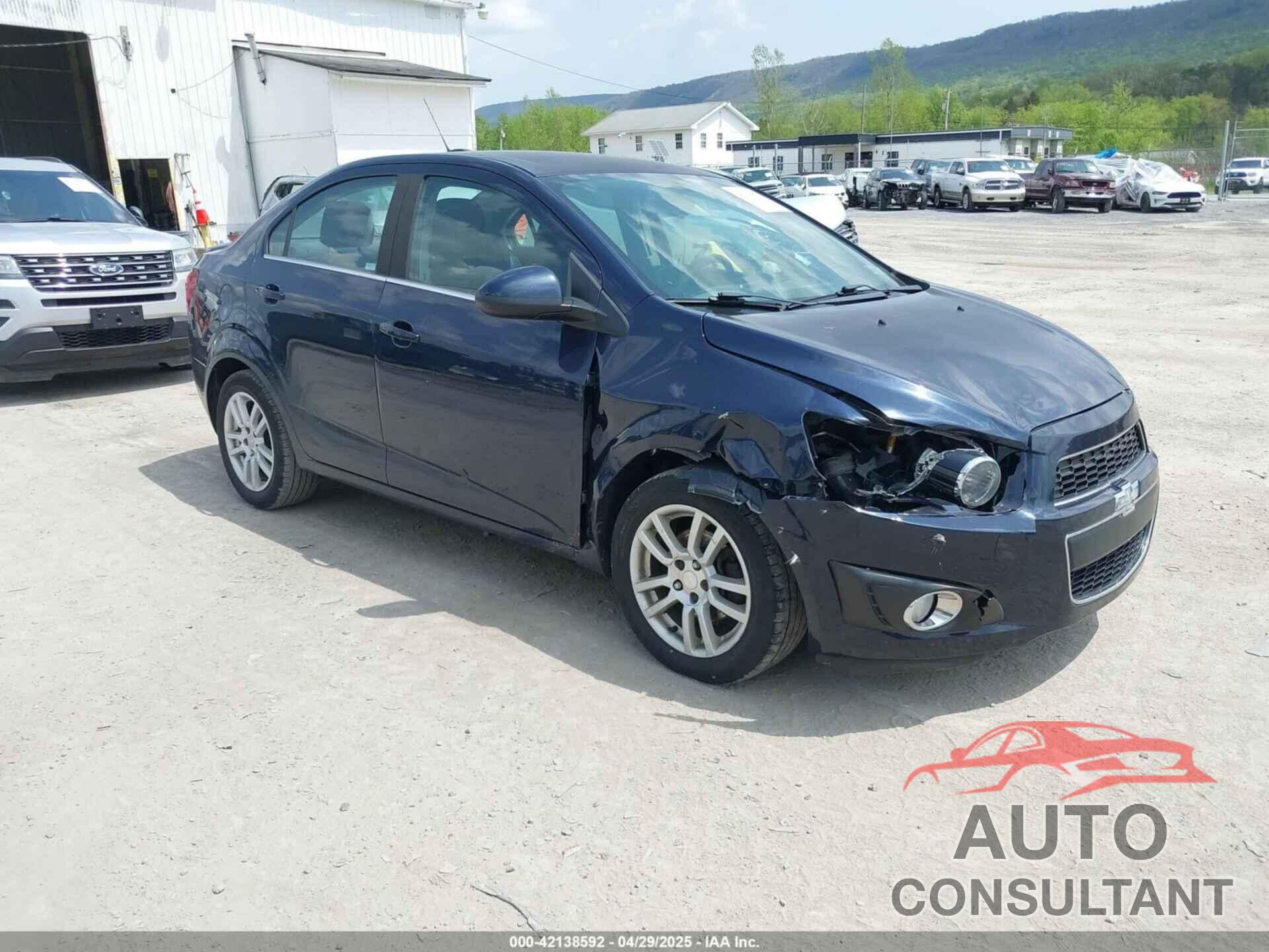 CHEVROLET SONIC 2016 - 1G1JC5SG8G4163316