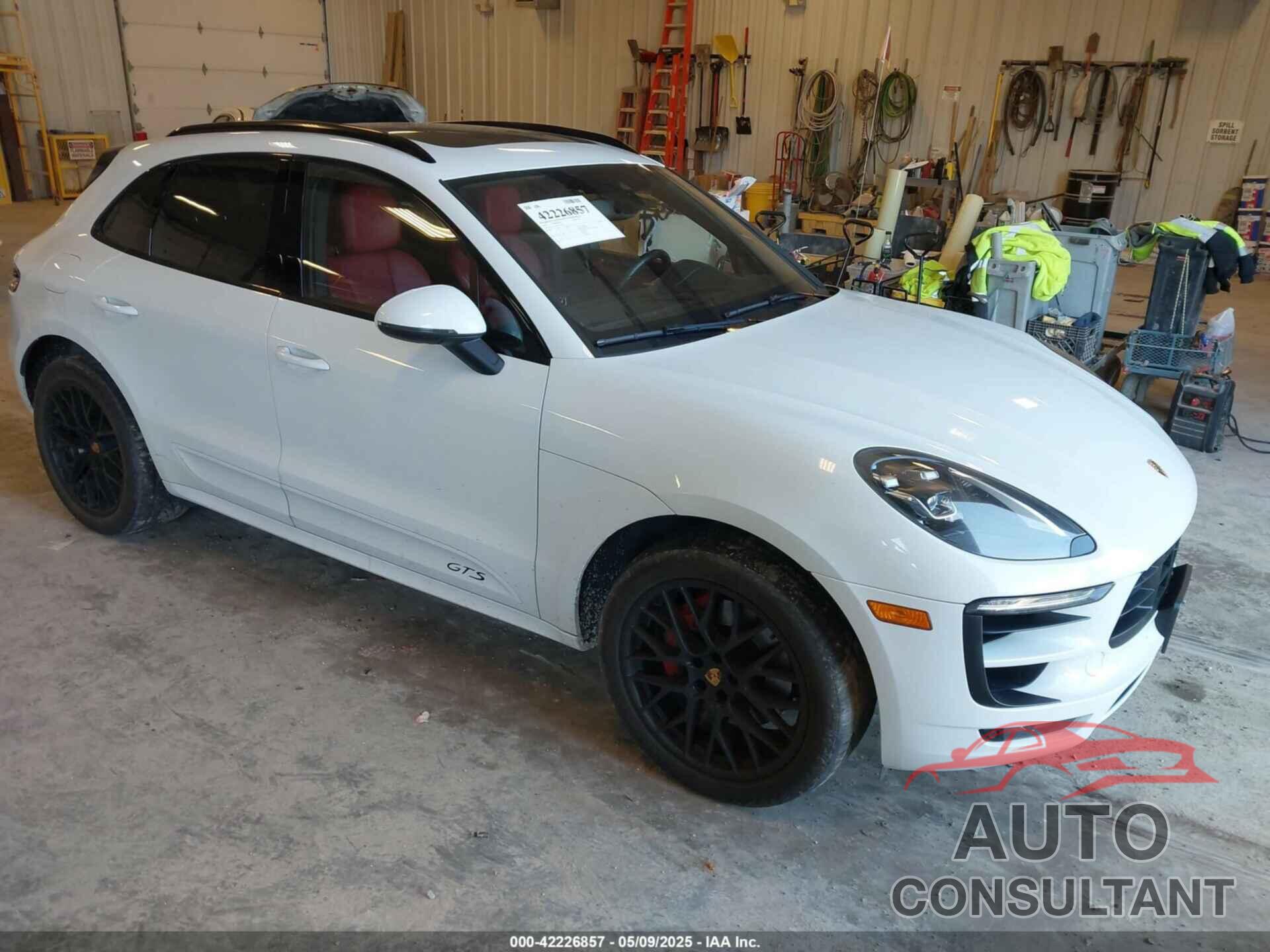 PORSCHE MACAN 2017 - WP1AG2A59HLB50199