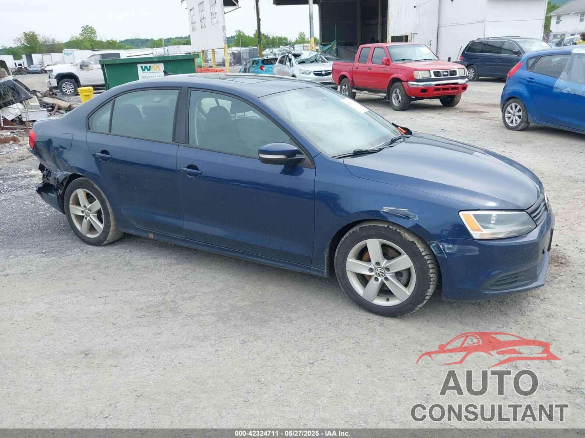 VOLKSWAGEN JETTA 2012 - 3VWLL7AJ1CM394773