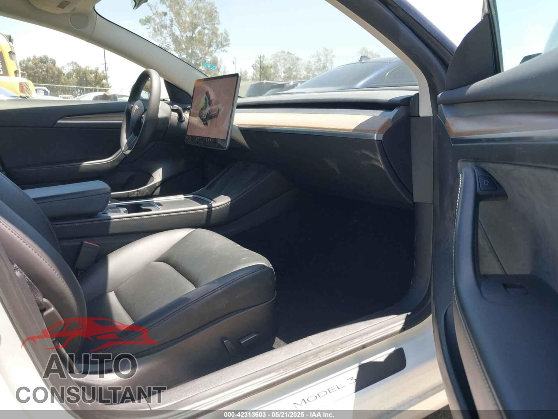 TESLA MODEL 3 2022 - 5YJ3E1EA6NF376605