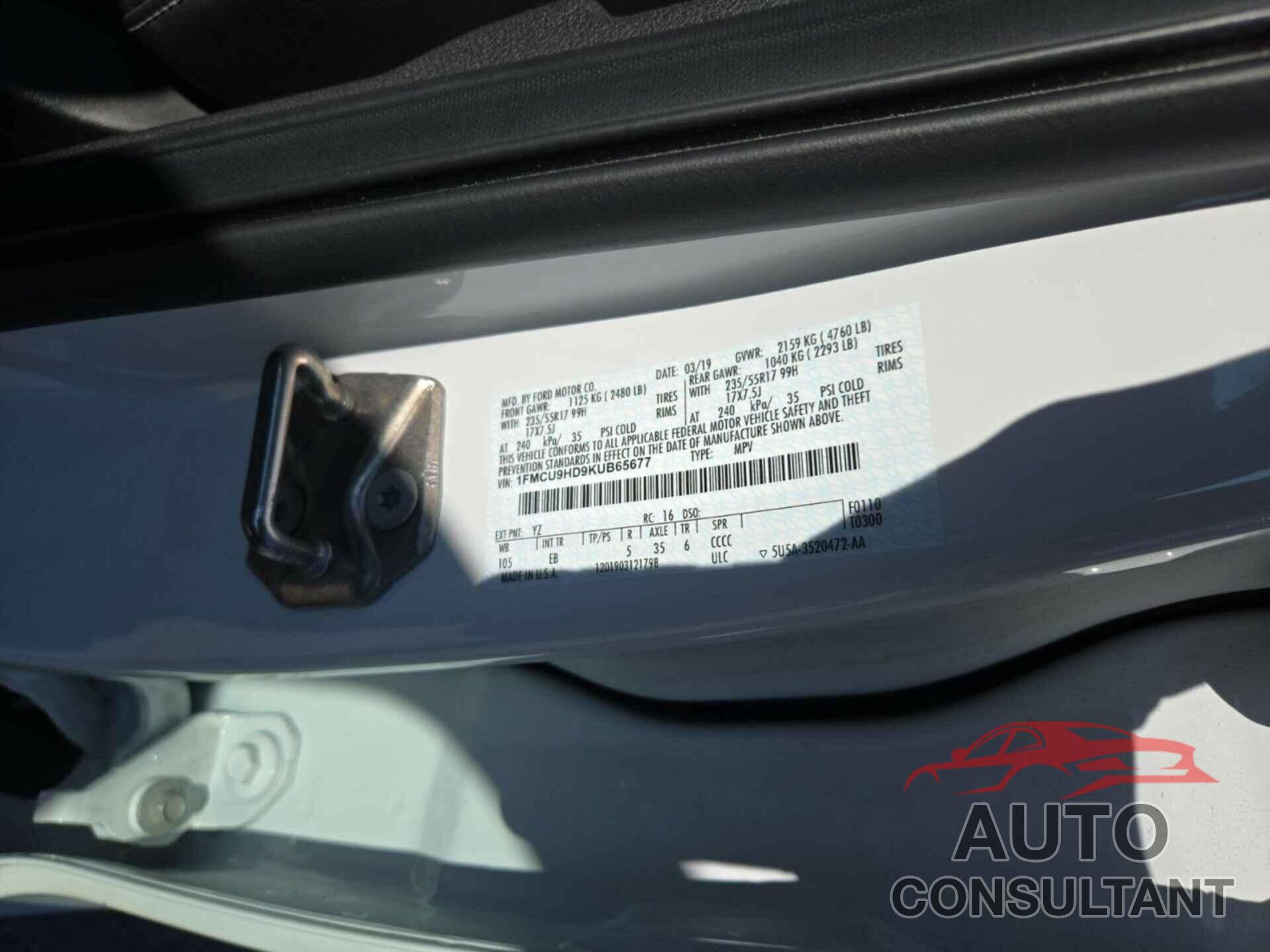 FORD ESCAPE 2019 - 1FMCU9HD9KUB65677
