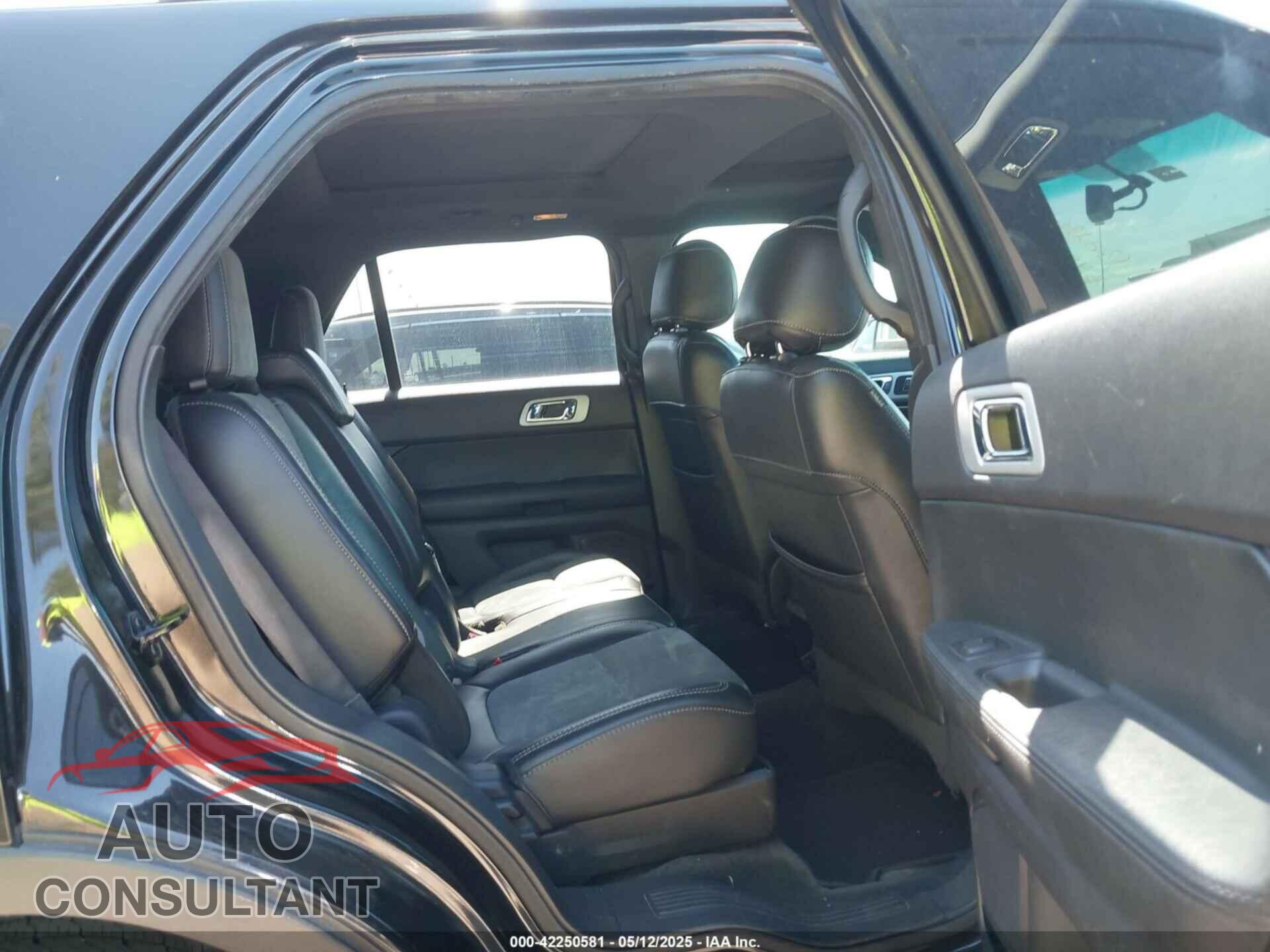 FORD EXPLORER 2015 - 1FM5K7D80FGA26473
