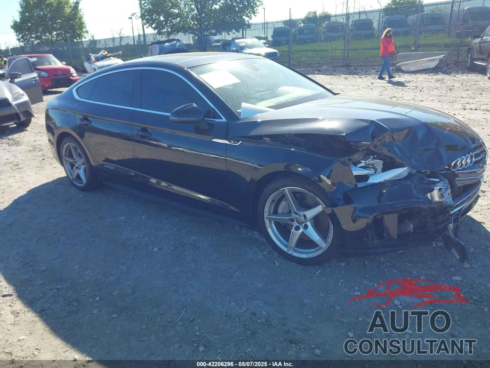 AUDI A5 2018 - WAUDNCF52JA057221