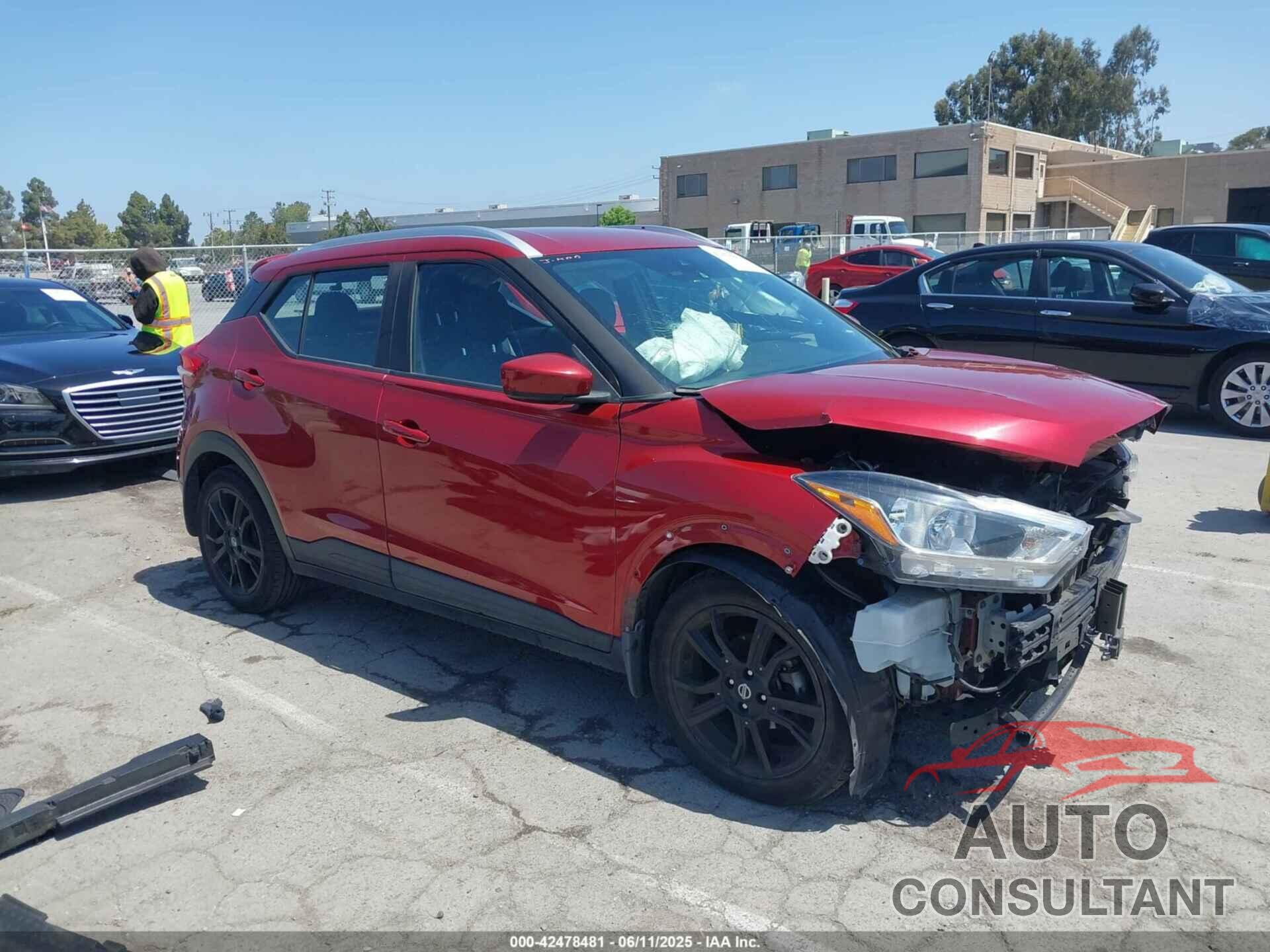 NISSAN KICKS 2020 - 3N1CP5CV9LL500861