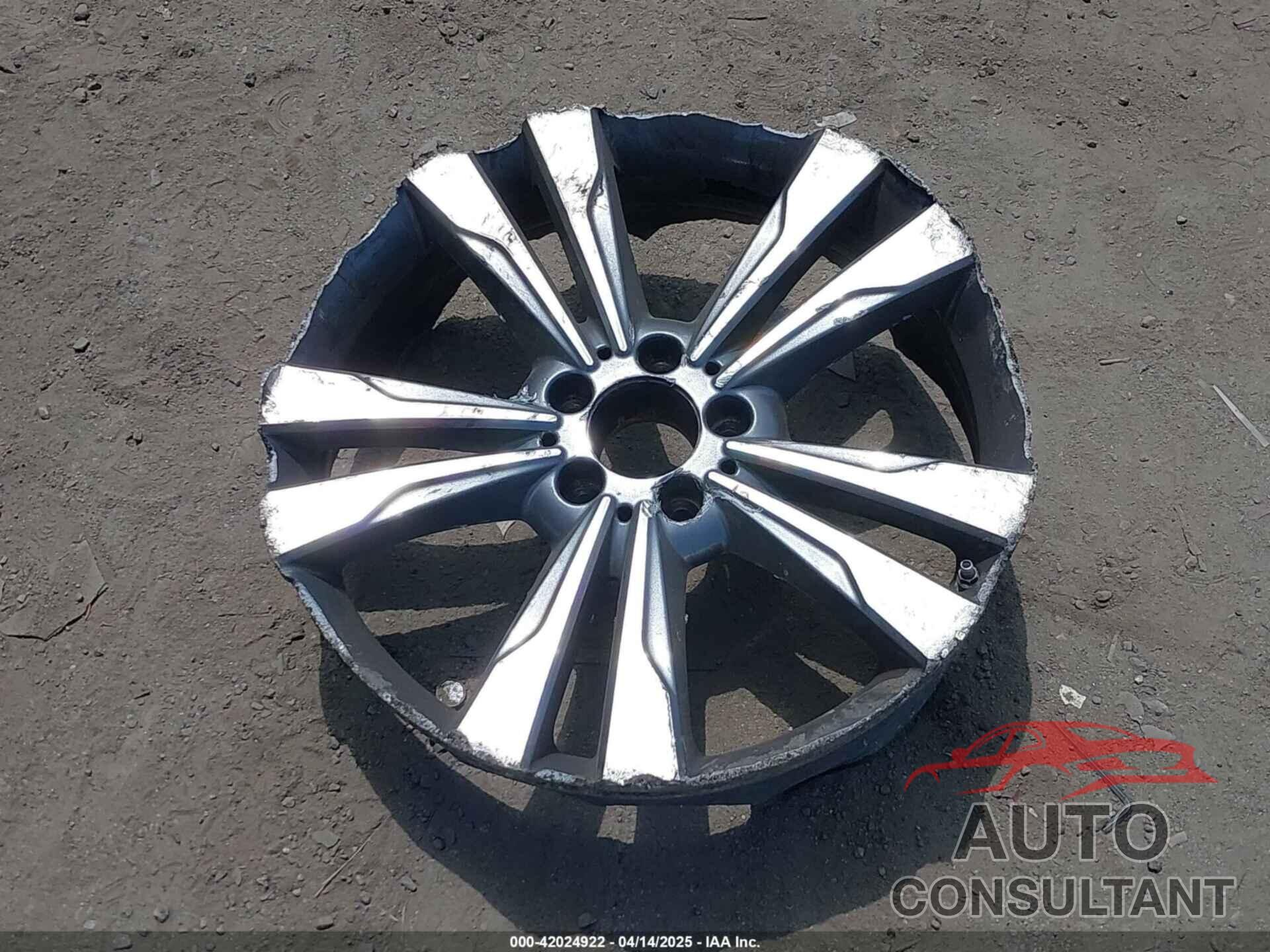 MERCEDES-BENZ CLS 550 2013 - WDDLJ7DB2DA061788
