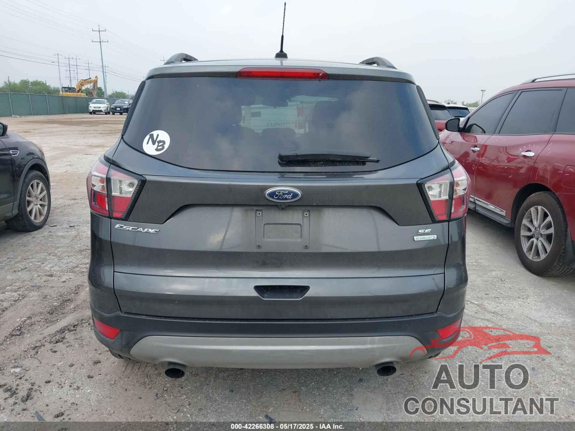 FORD ESCAPE 2018 - 1FMCU0GD3JUD19036