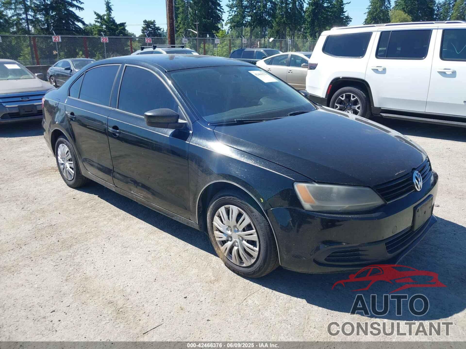 VOLKSWAGEN JETTA 2013 - 3VW2K7AJ8DM224328